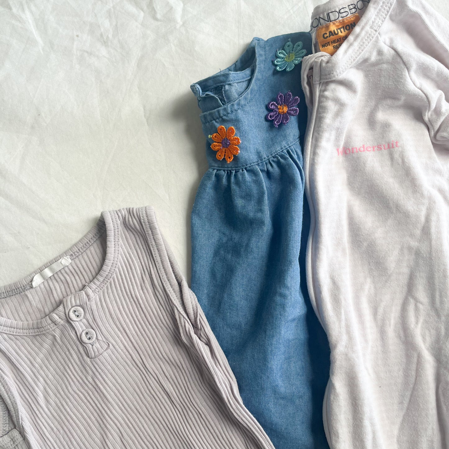 Girls bundle, size 1-2, DAYCARE-GUC