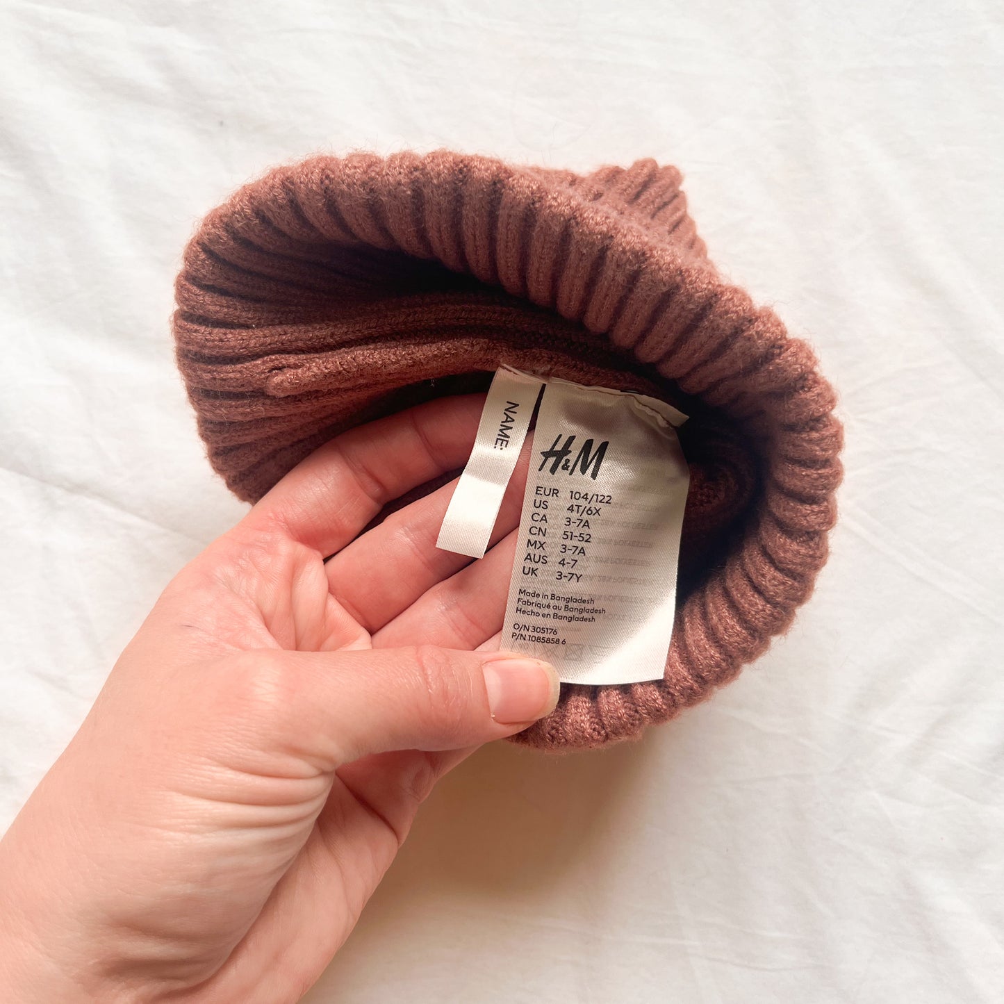 H&M beanie, size 4-7 (pink toned)