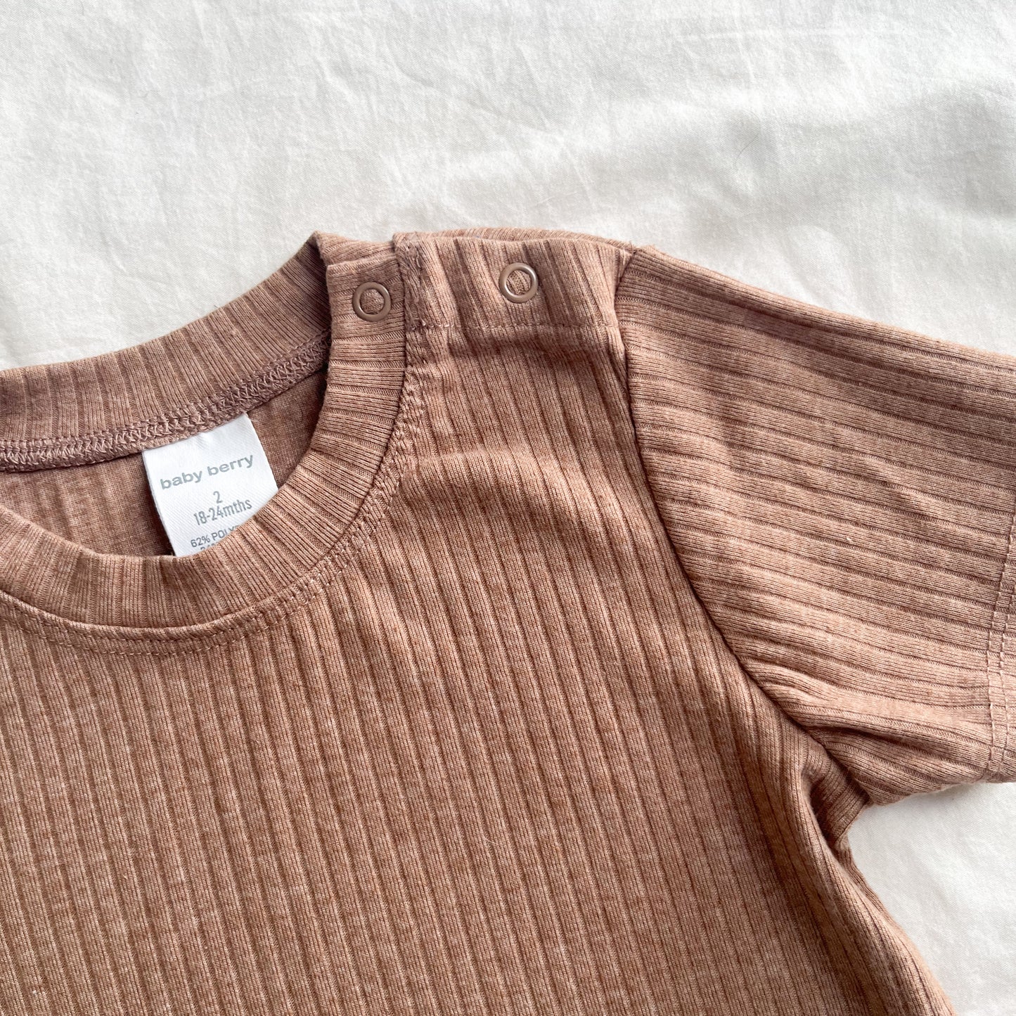 Baby berry tee, size 2