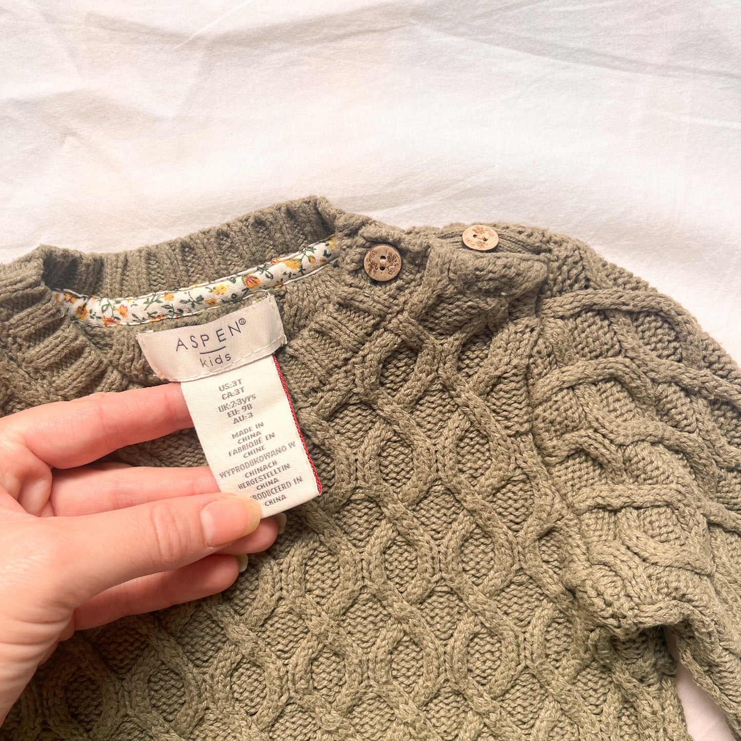 Aspen kids knit dress, size 3
