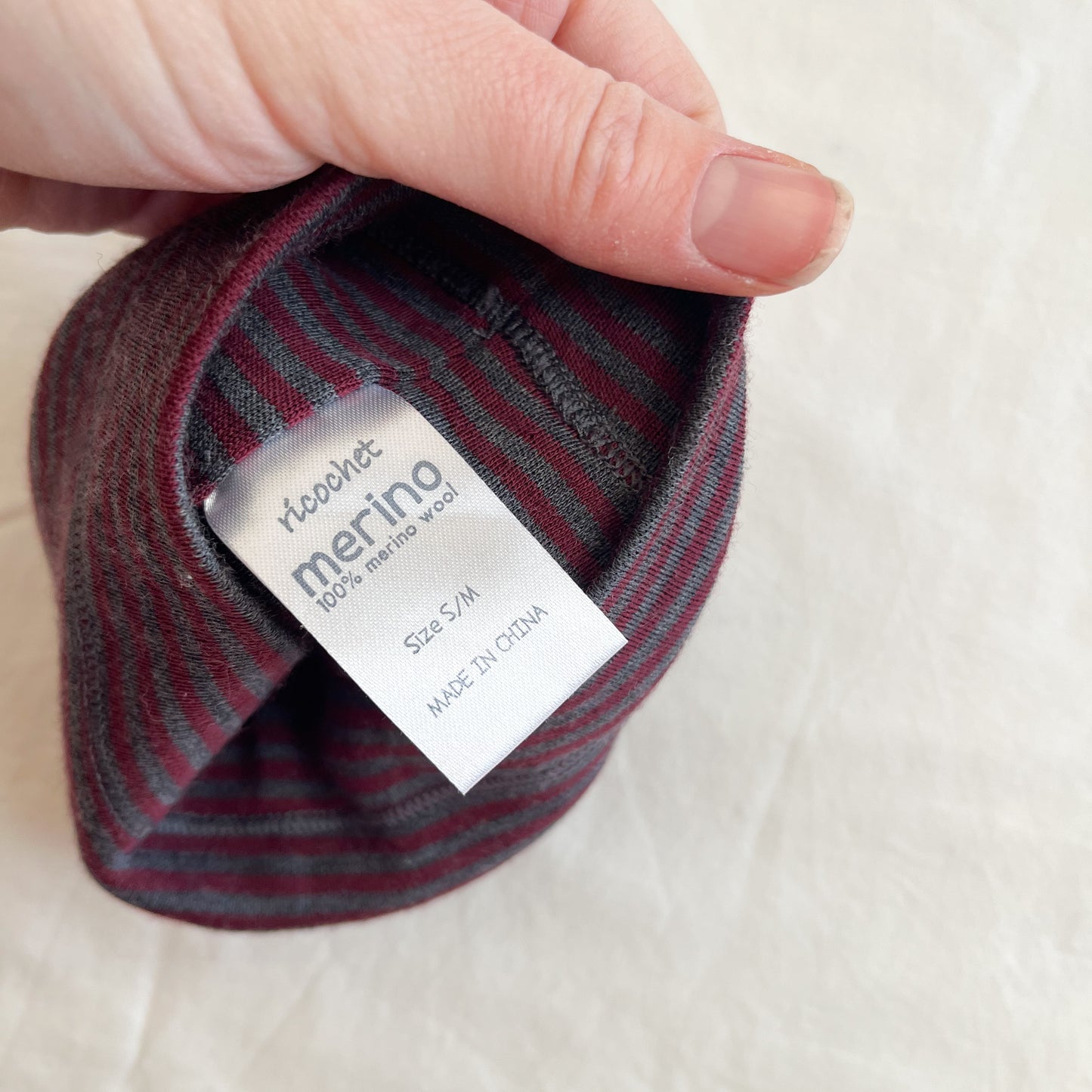 Ricochet merino beanie, size s/m (aprox 0-12m)