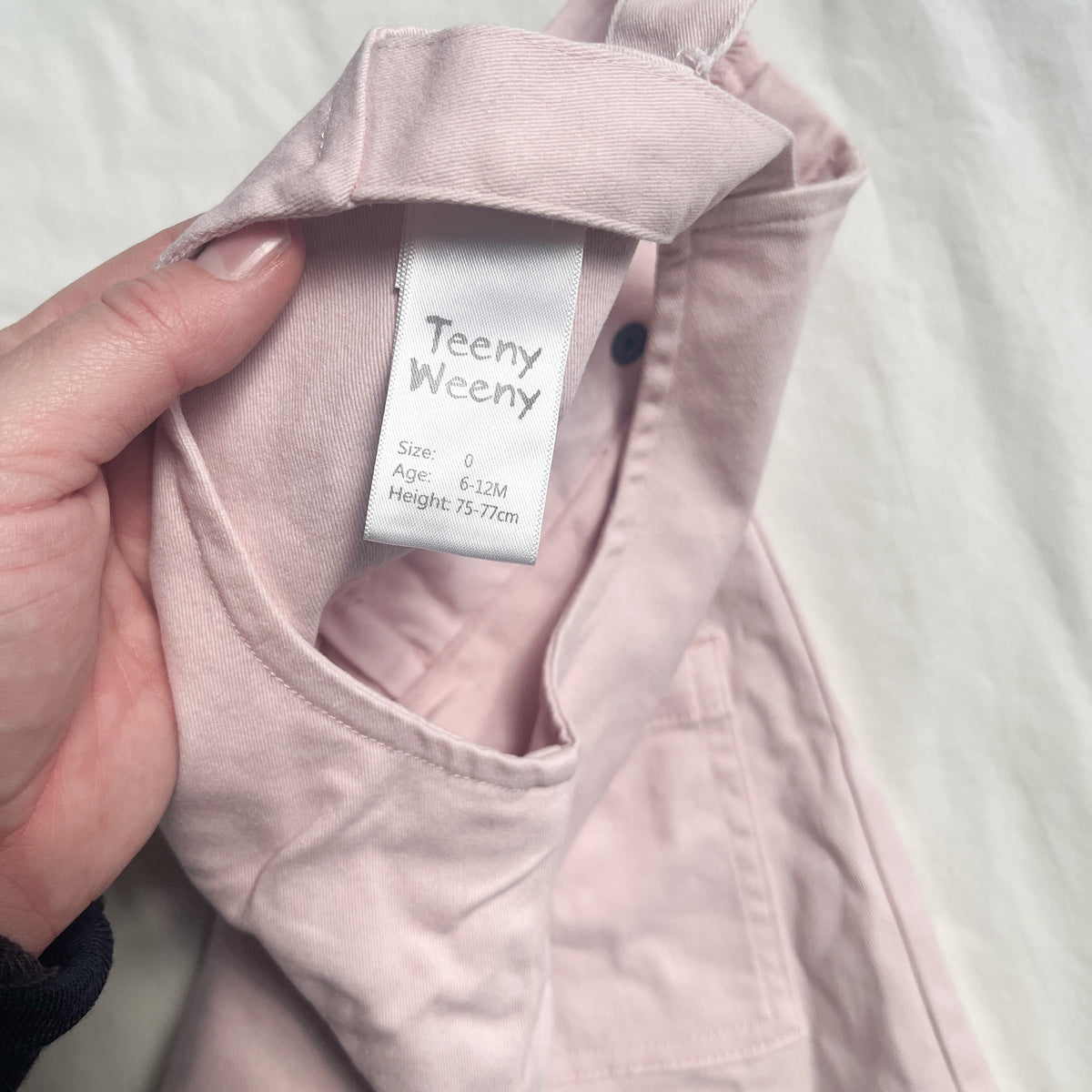 Teeny weeny pinny, 6-12m