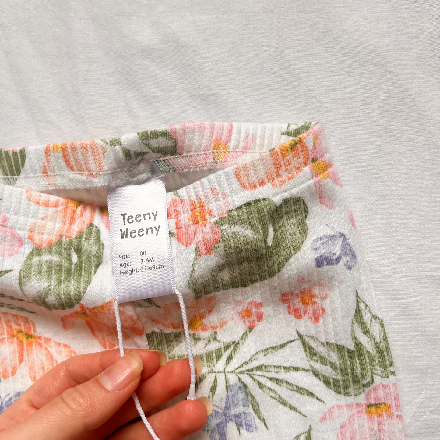 Teeny weeny pants, 3-6m