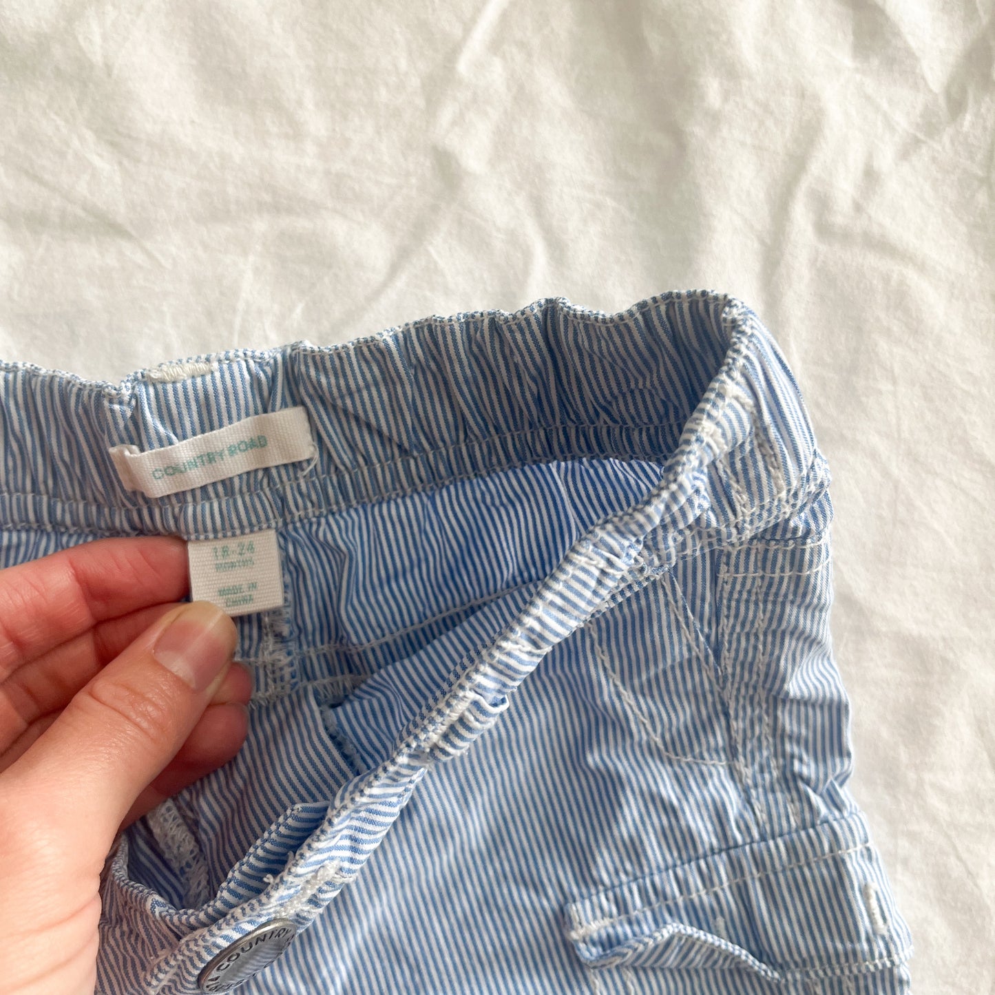 Country road shorts, size 2