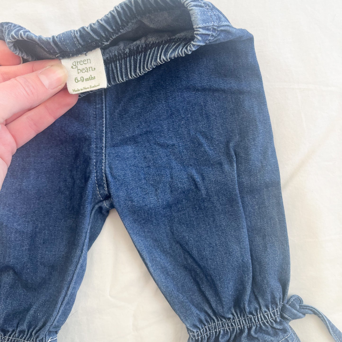 The green bean pants, 6-9m