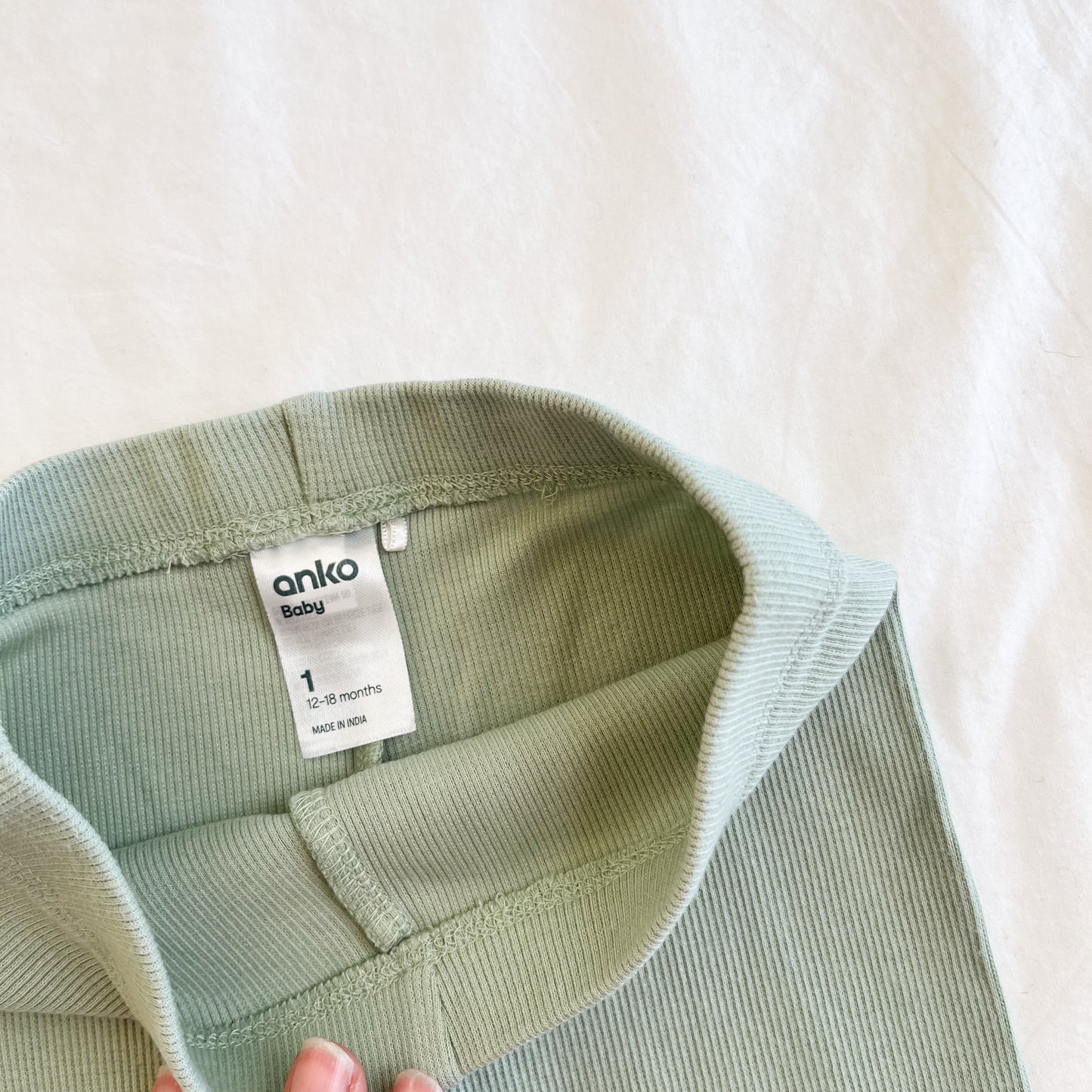 Green leggings, size 1