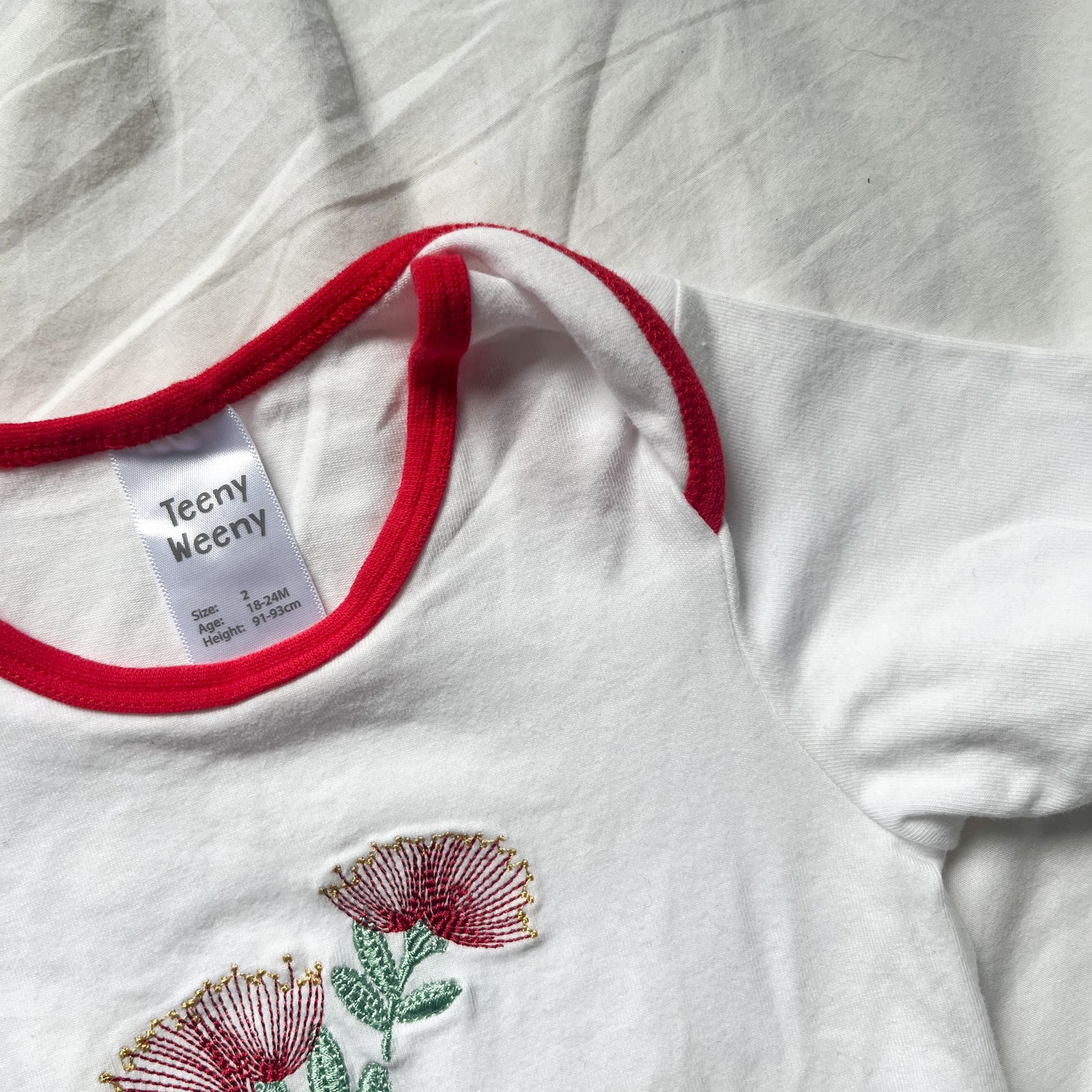 Teeny weeny pōhutukawa set, size 2