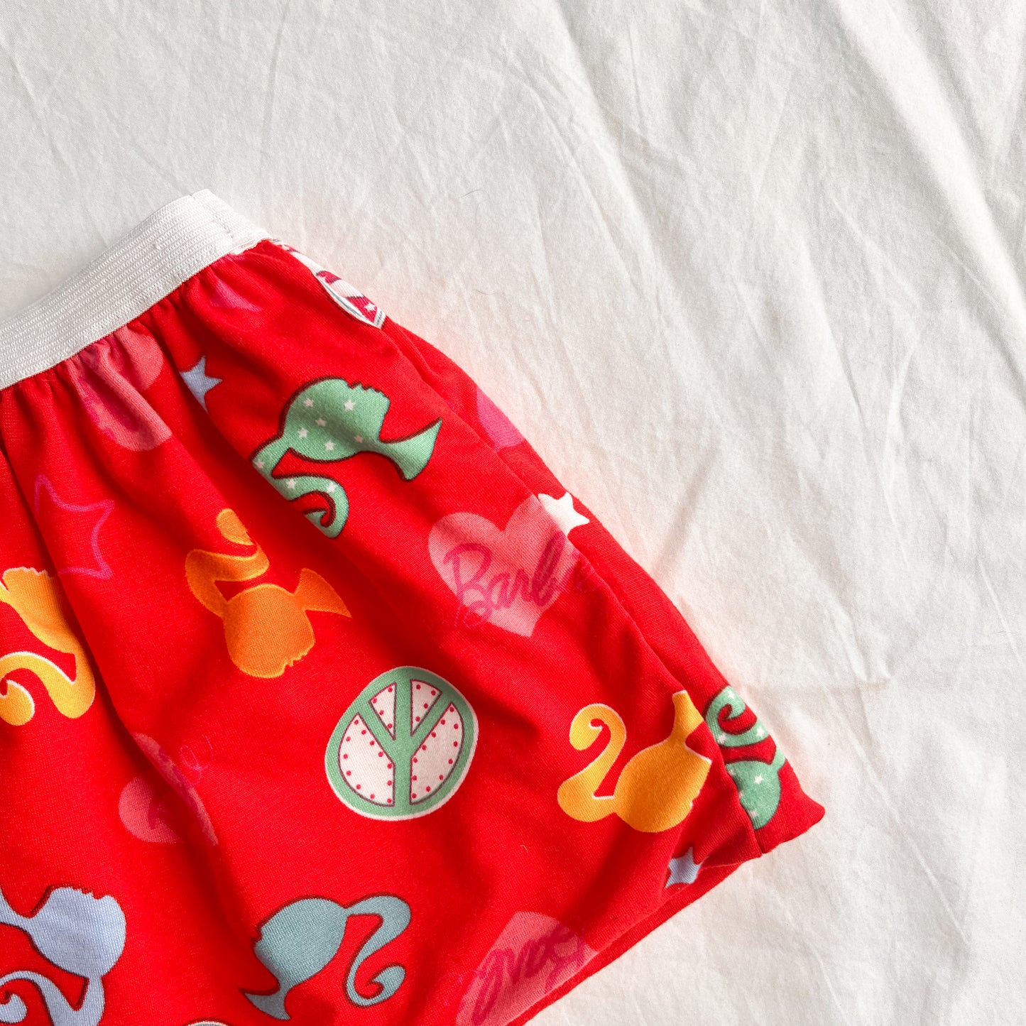 Hand made barbie skirt, aprox size 1