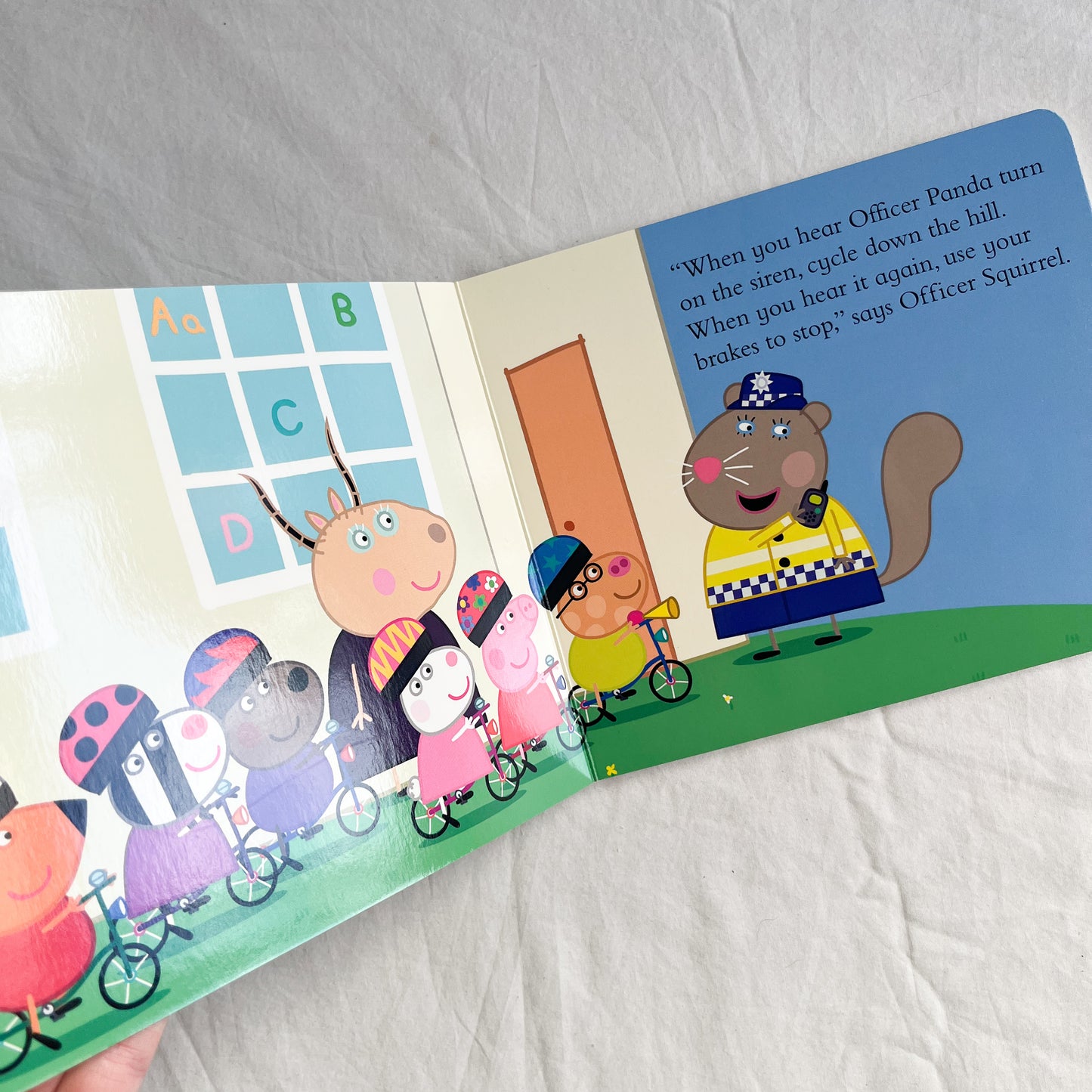 Peppa board book, small-med
