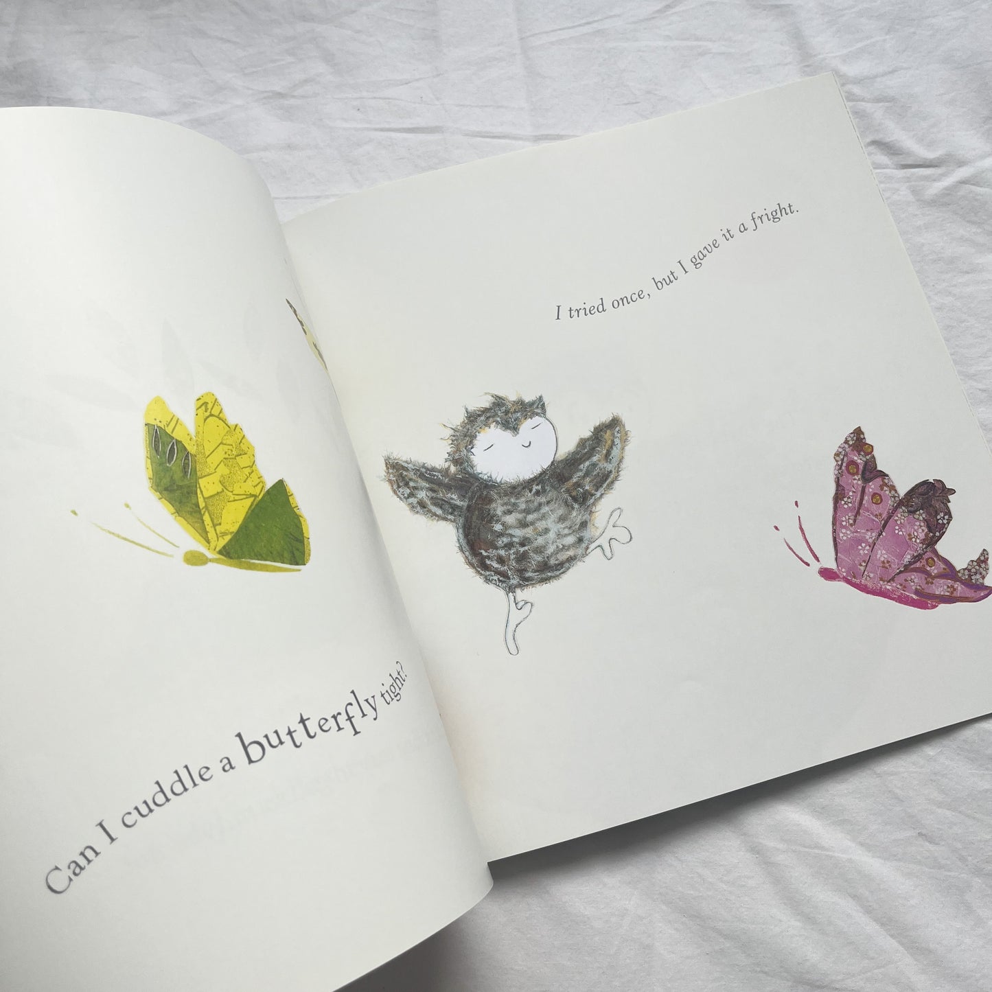 Cuddle the moon book, medium