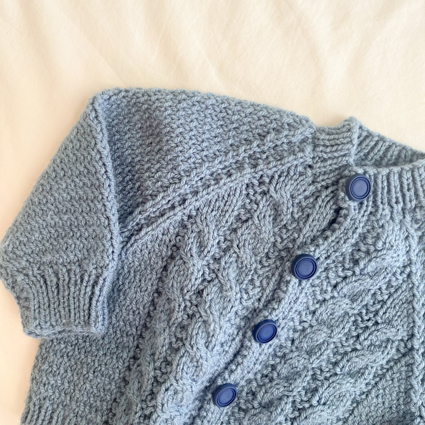 Hand knit cardi, 3-6m
