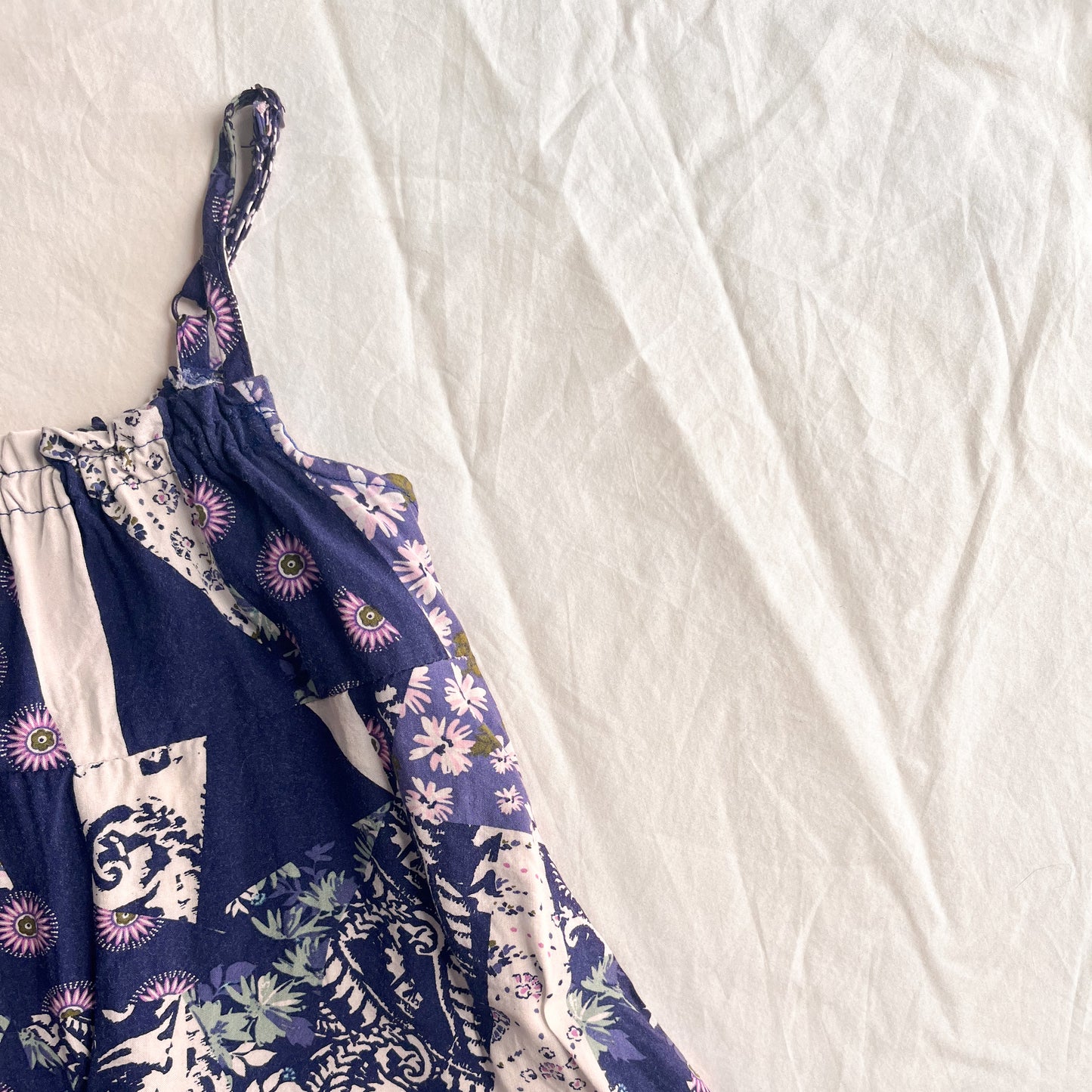 Purple dress, aprox size 1