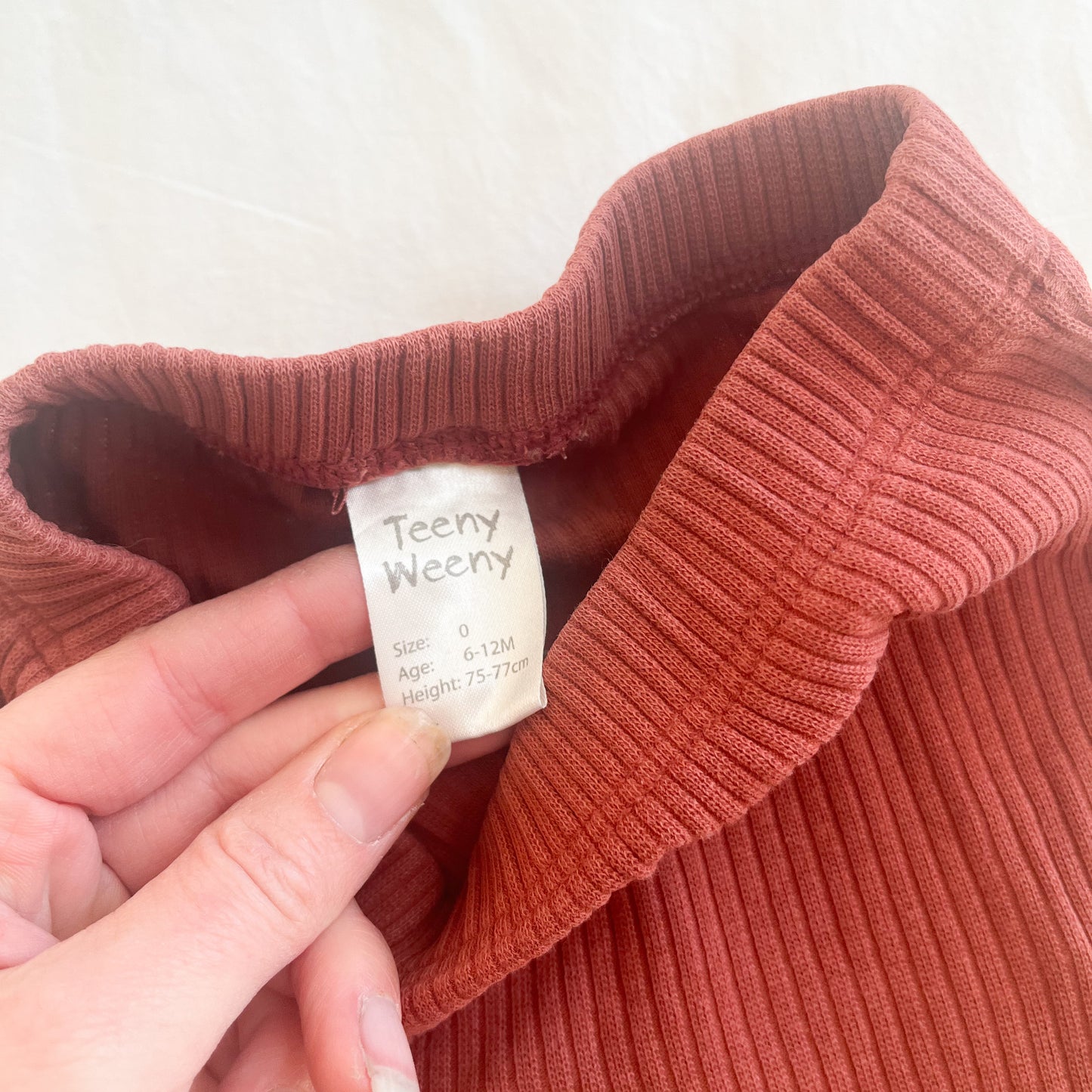 Teeny weeny pants, 6-12m