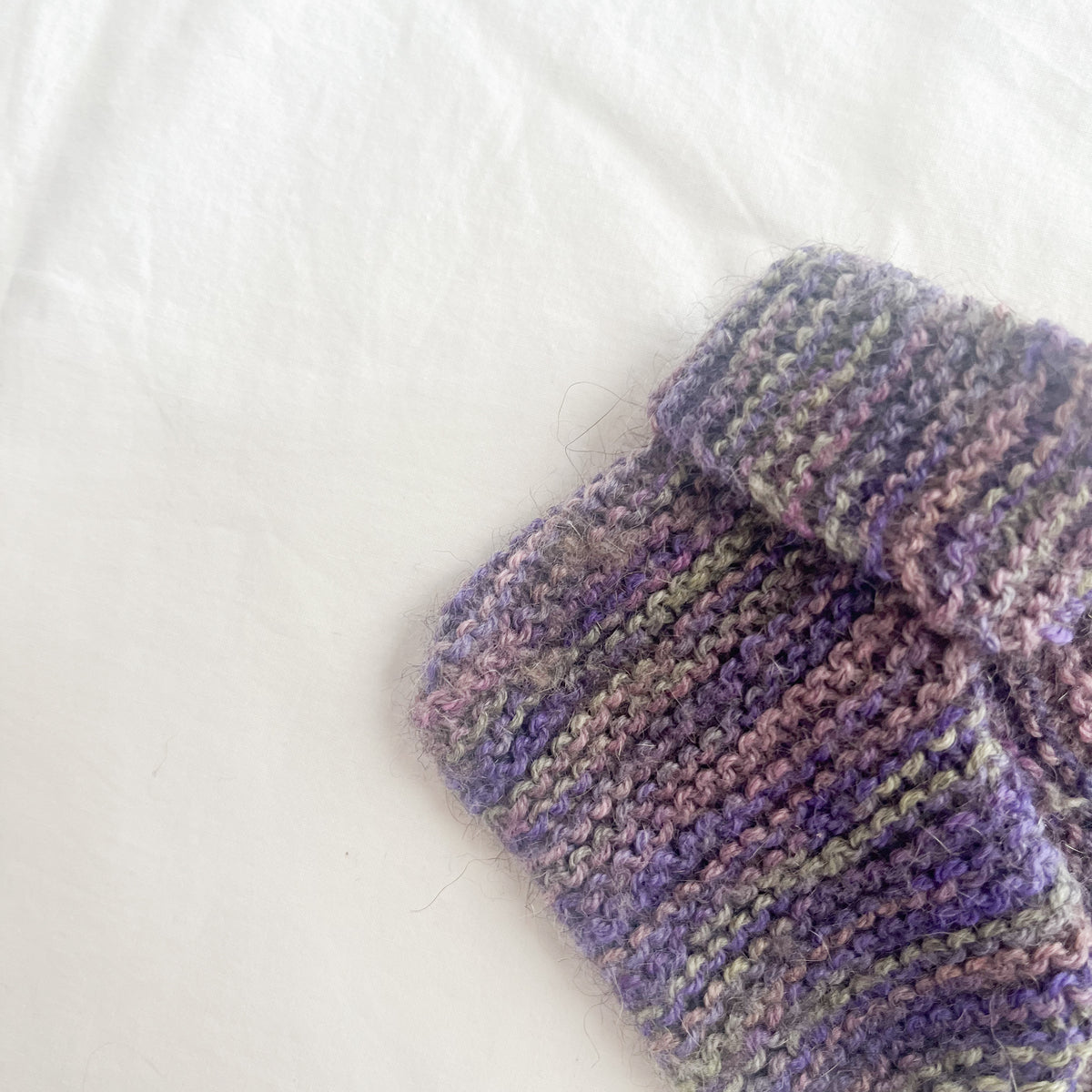 Hand knit booties, aprox 6m
