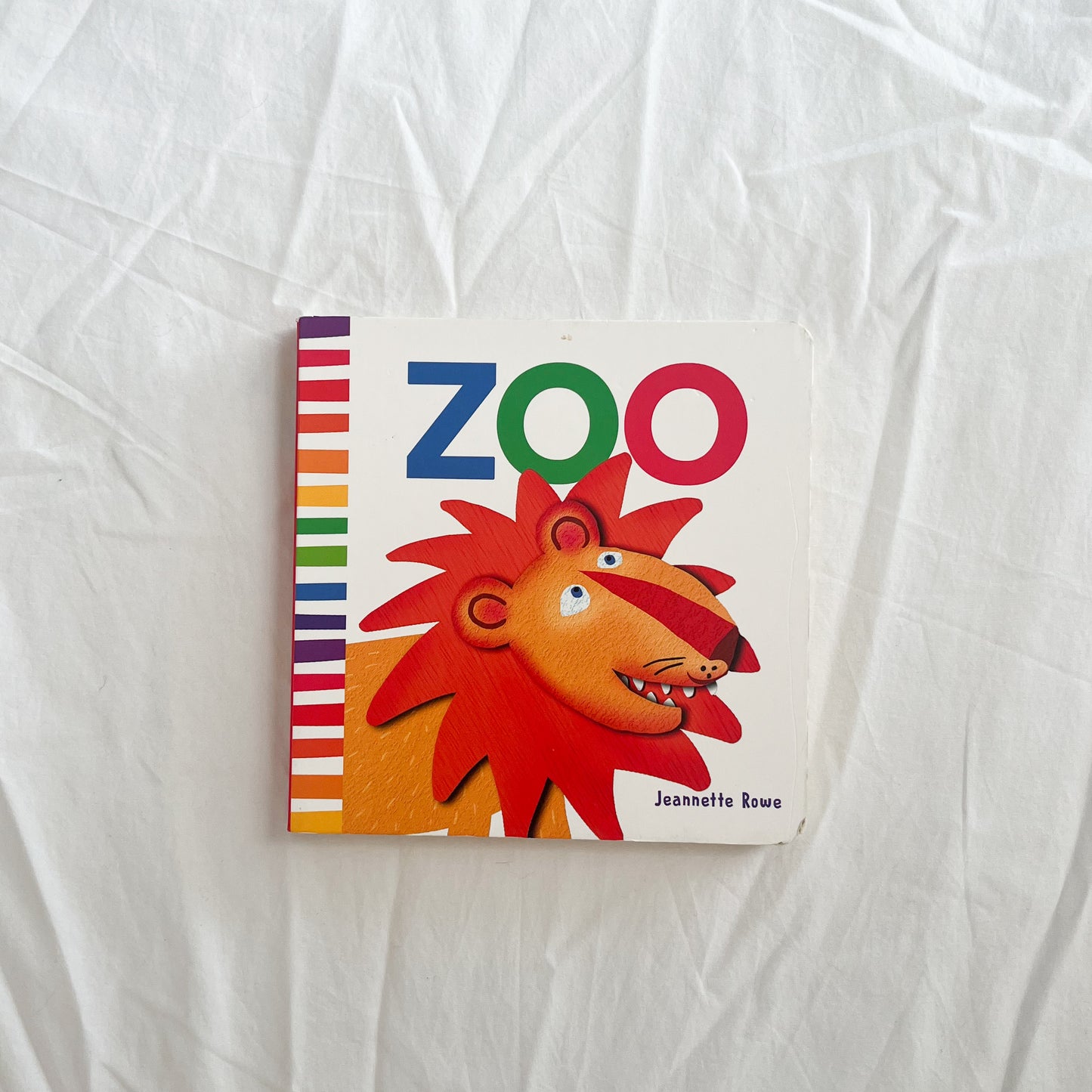 Zoo board book, small-med