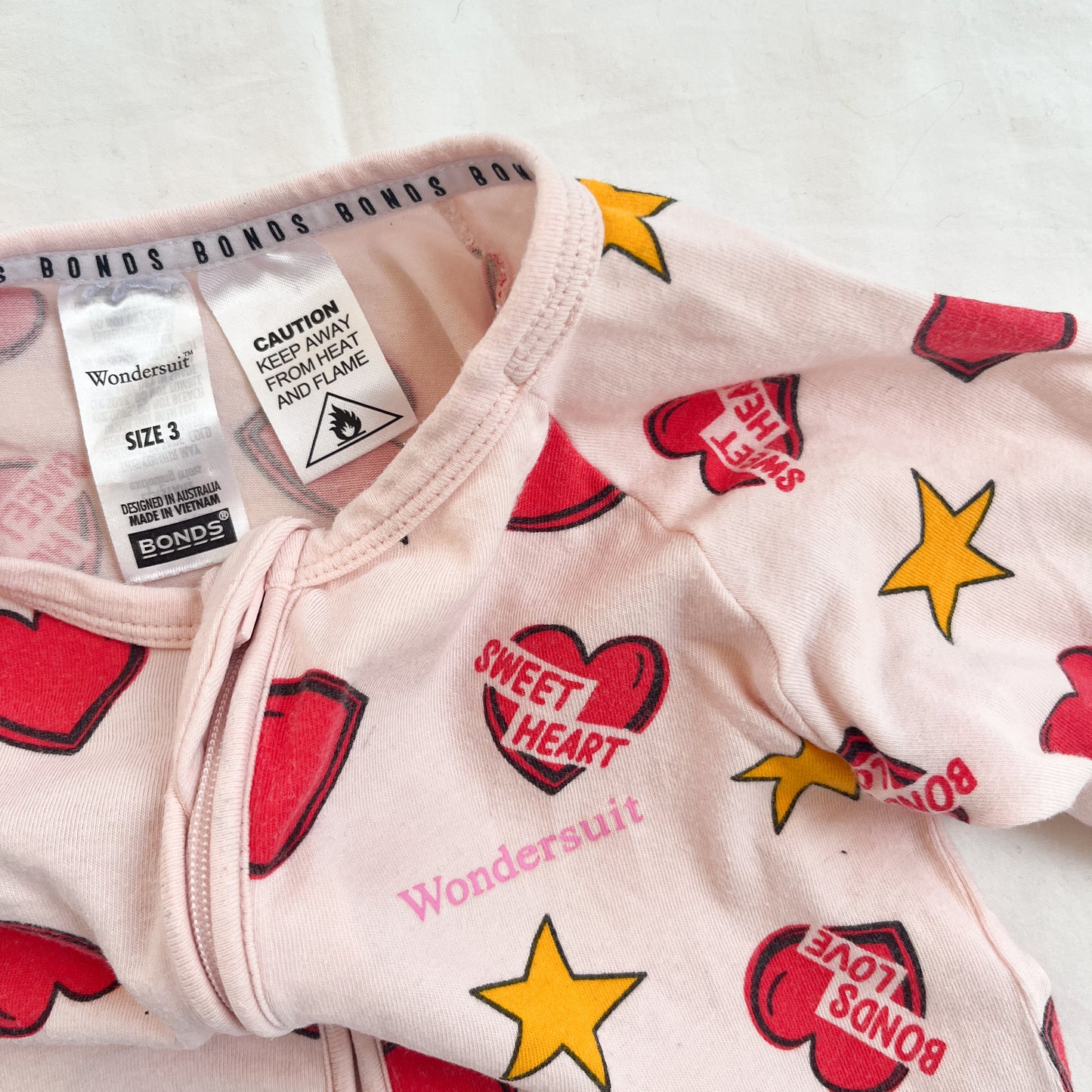 Bonds wondersuit, size 3