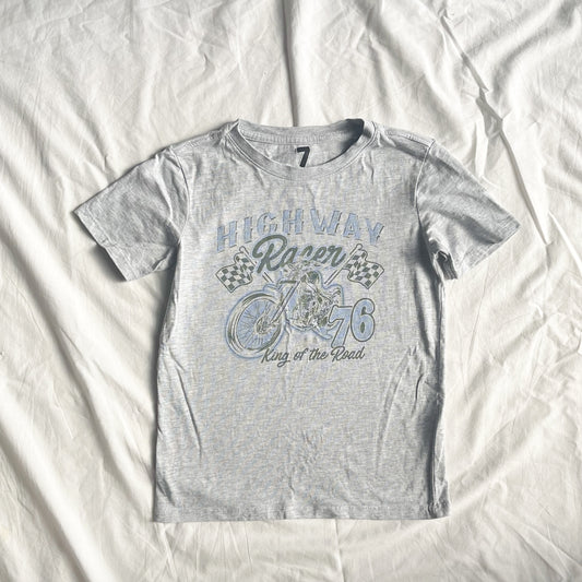 Cotton on tee, size 7