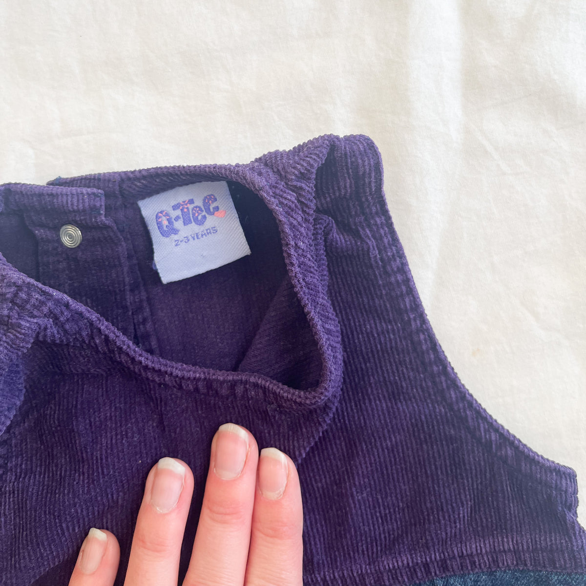 Q-tee dress, aprox 6-12m (marked 2-3)