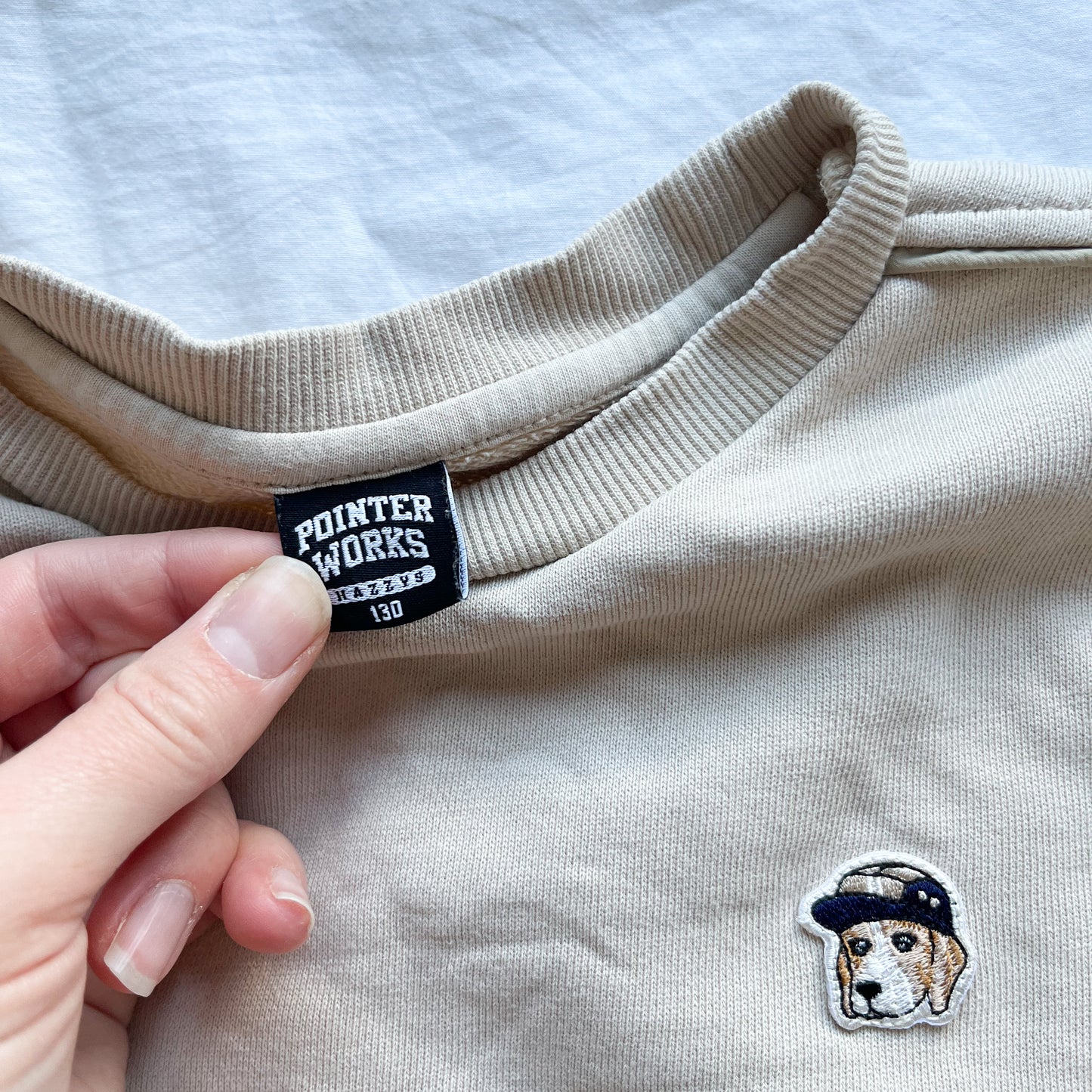 Pointer works sweater, size 7-8