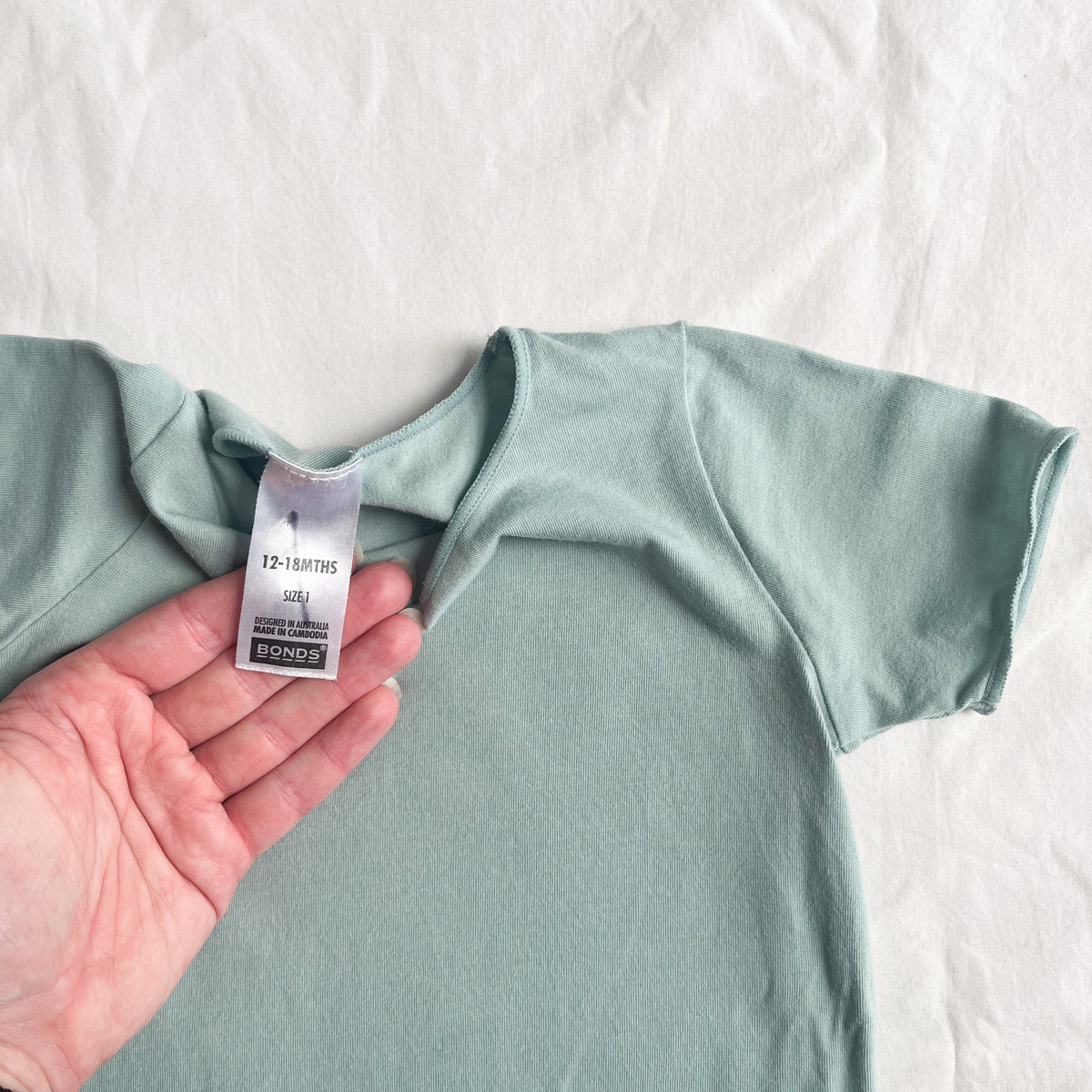 Bonds bodysuit, size 1