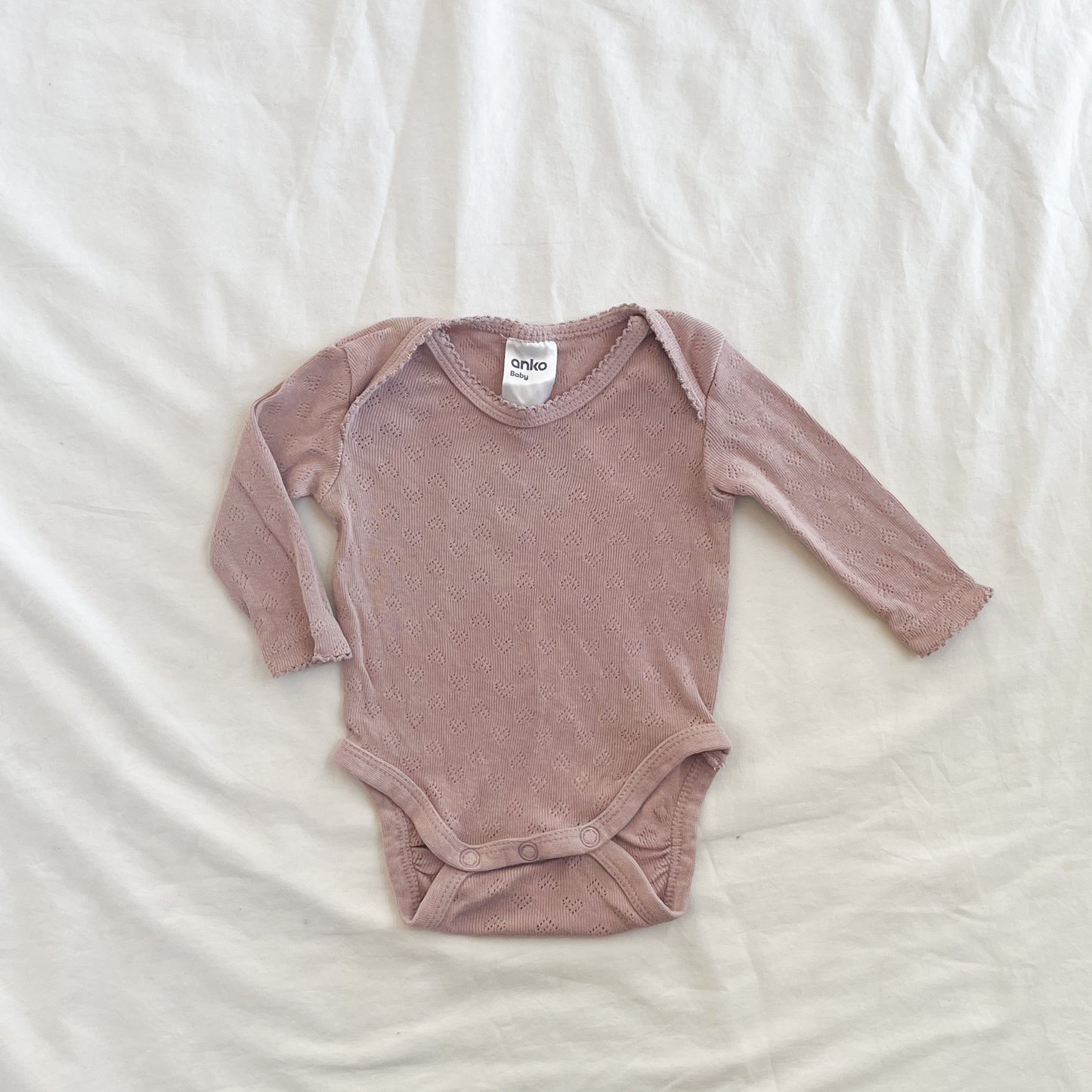 Dusty pink bodysuit, NB