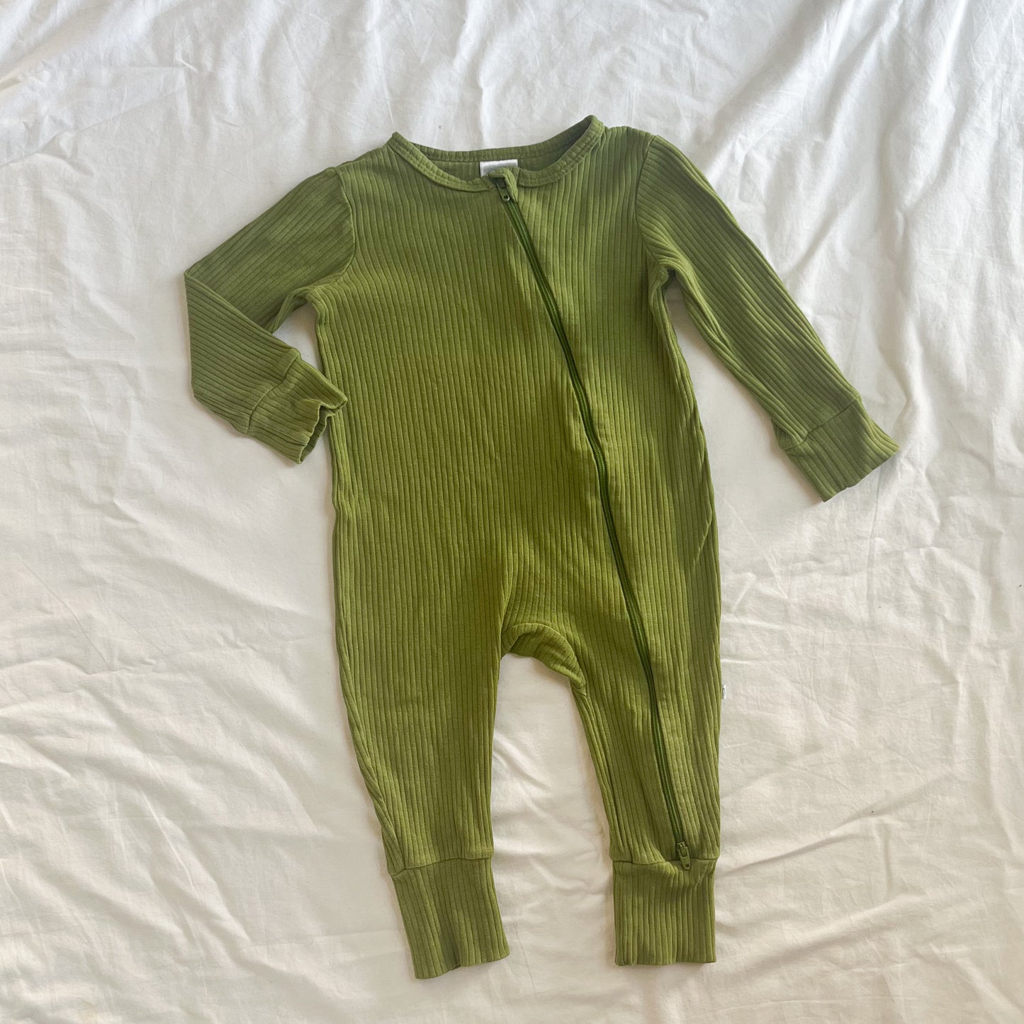Teeny weeny growsuit, 6-12m
