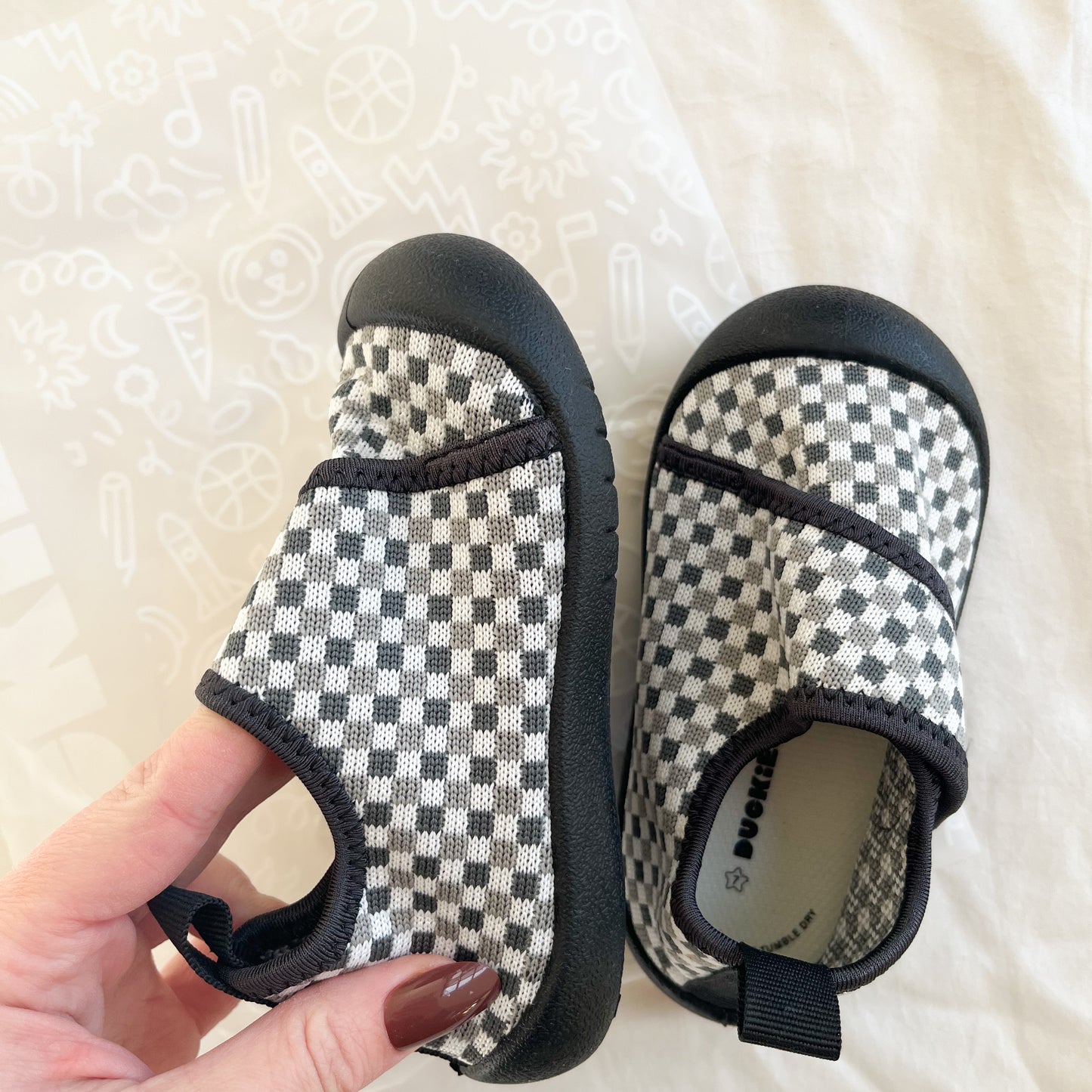 Duckies shoes, size US 7