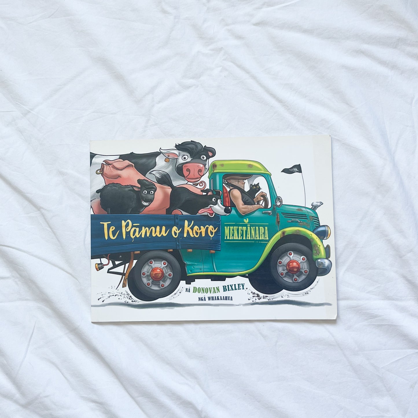 Maori farm book, medium-large