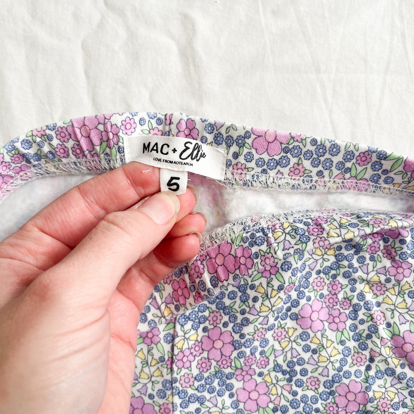 Mac & Ellie shorts, size 5