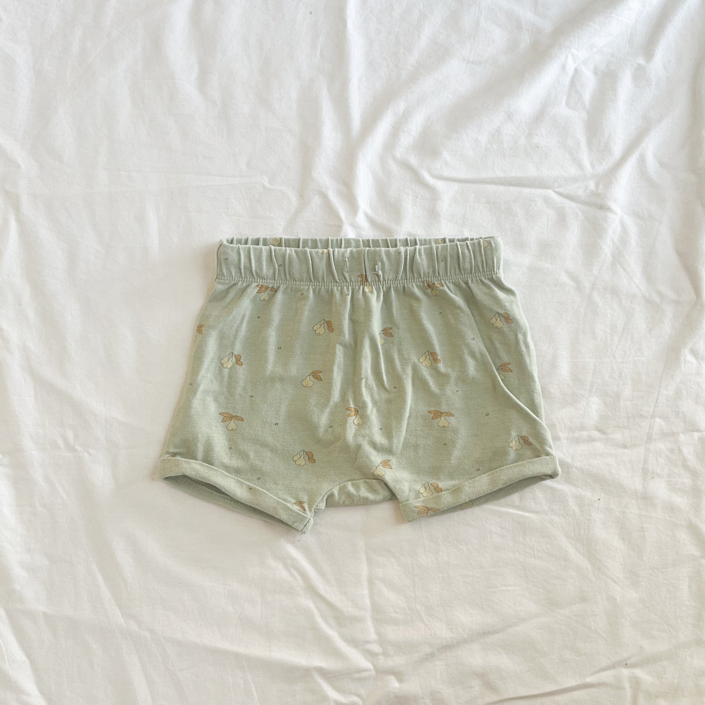 Wilson & Frenchy shorts, 6-12m