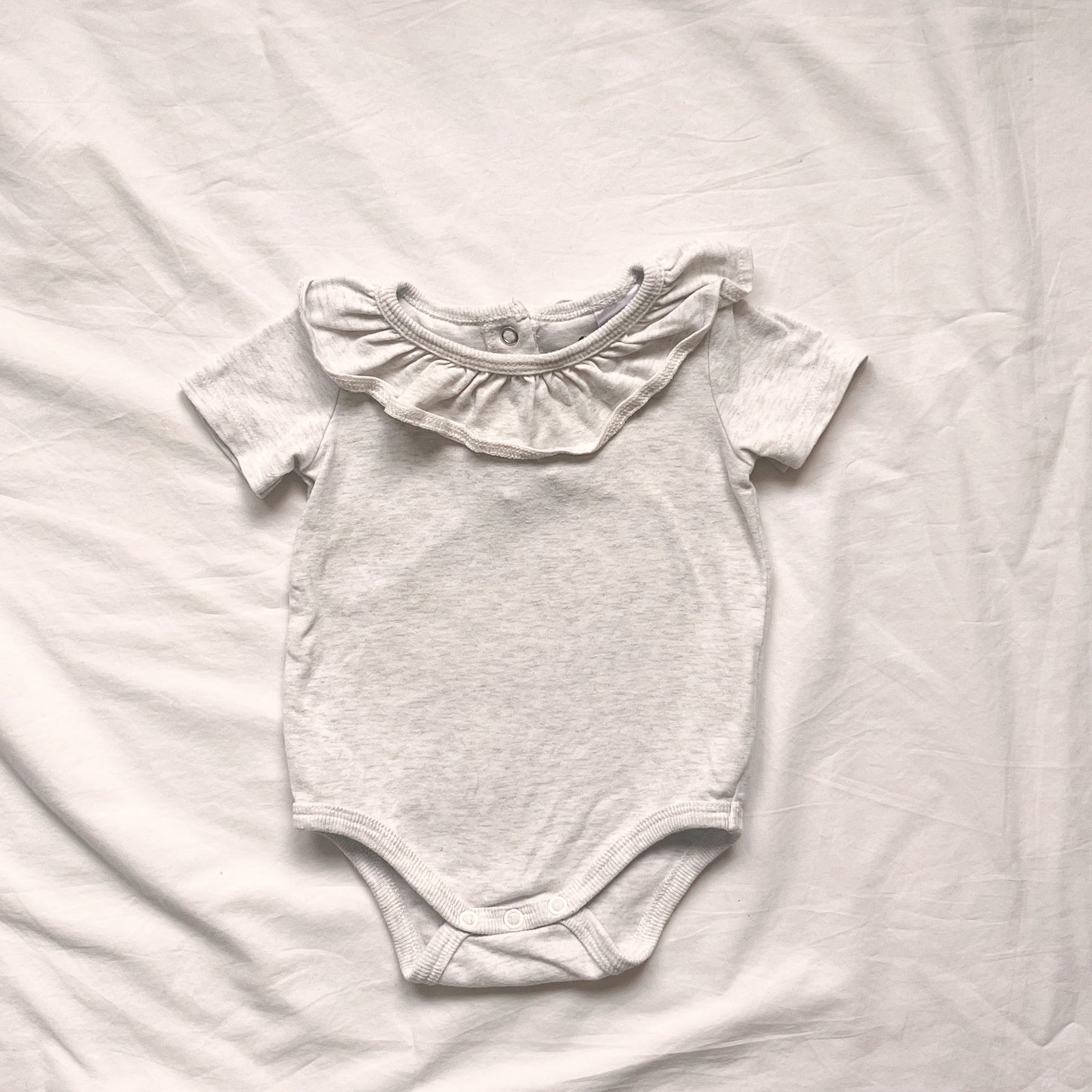 Cotton on baby bodysuit, 0-3m