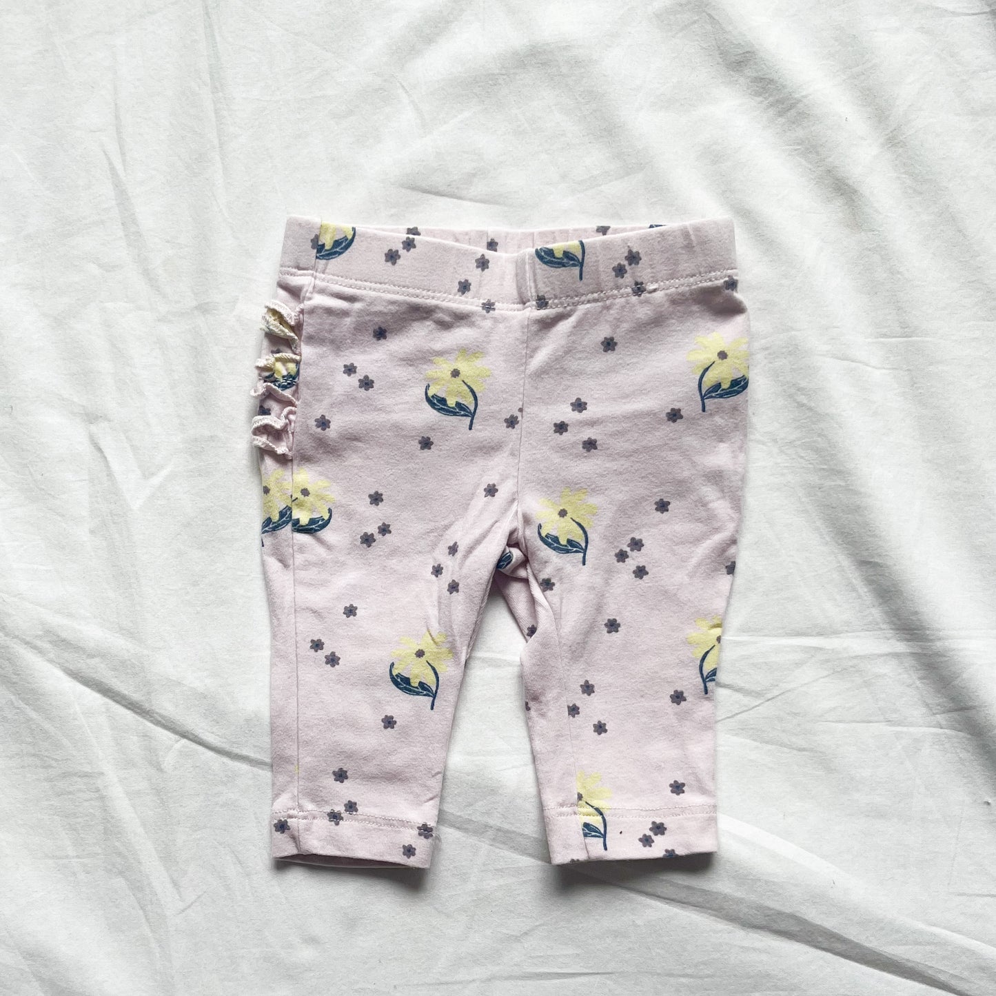 Cotton on baby pants, NB