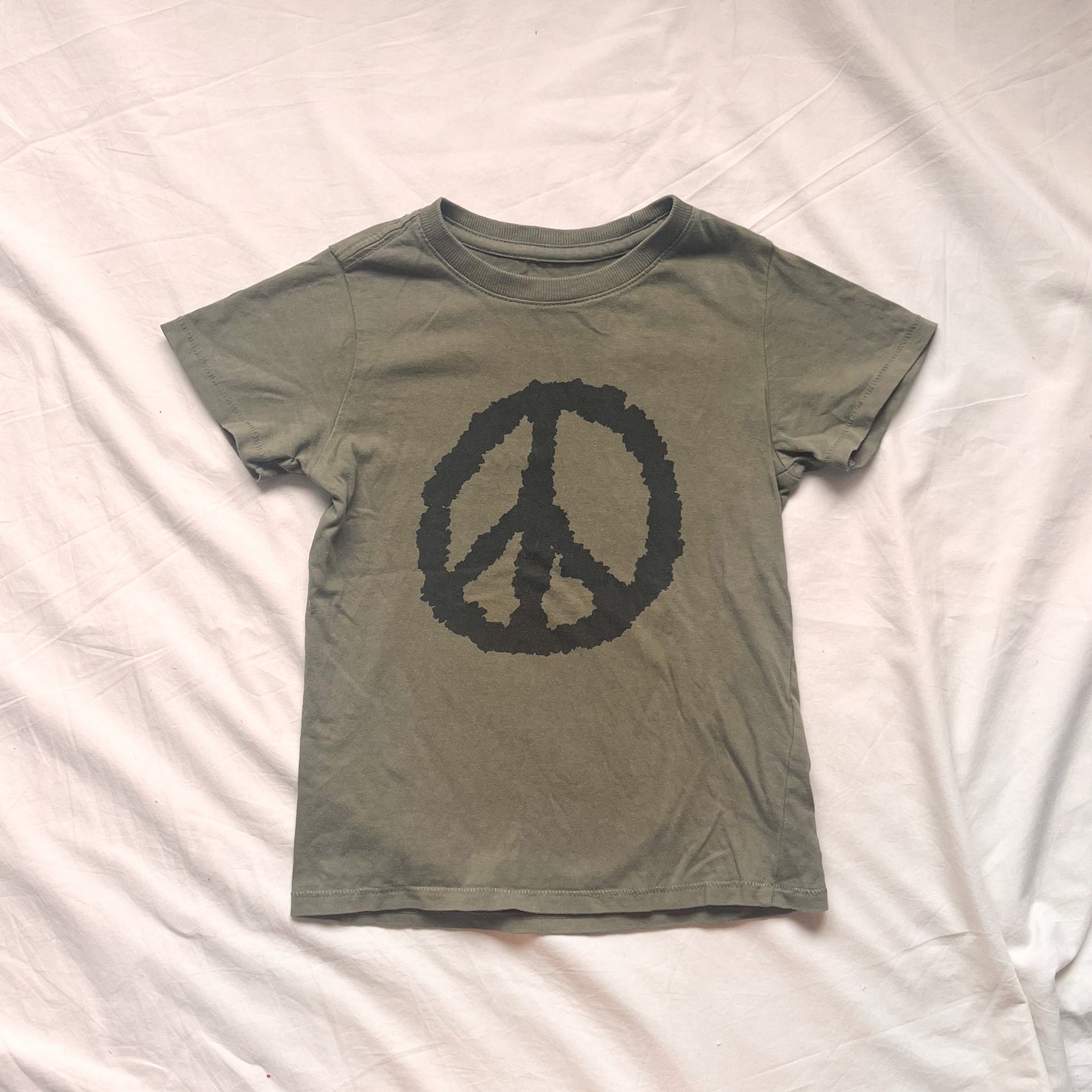Cotton on tee, size 4