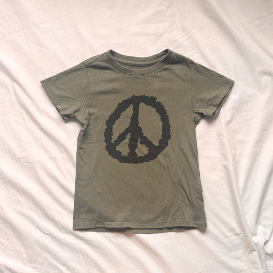 Cotton on tee, size 4