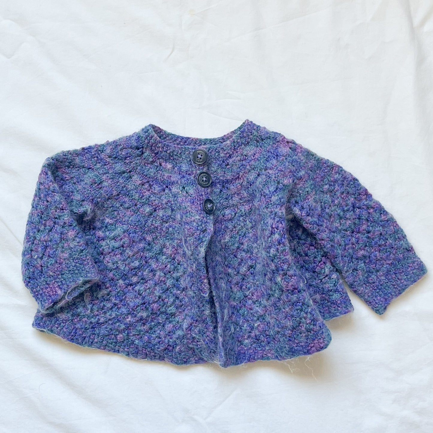 Hand knit jacket, aprox 0-3m