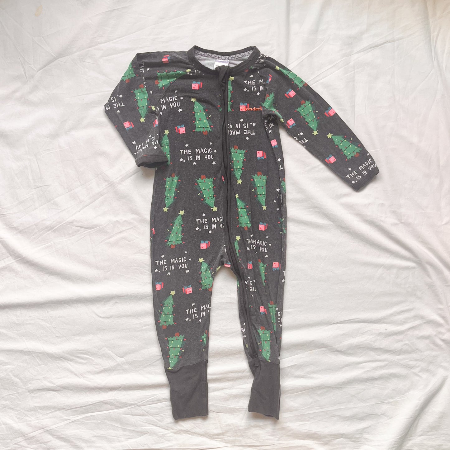 Bonds Christmas wondersuit, size 1