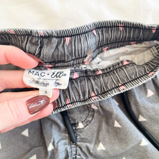 Mac & Ellie shorts, size 3 (more like a 2)