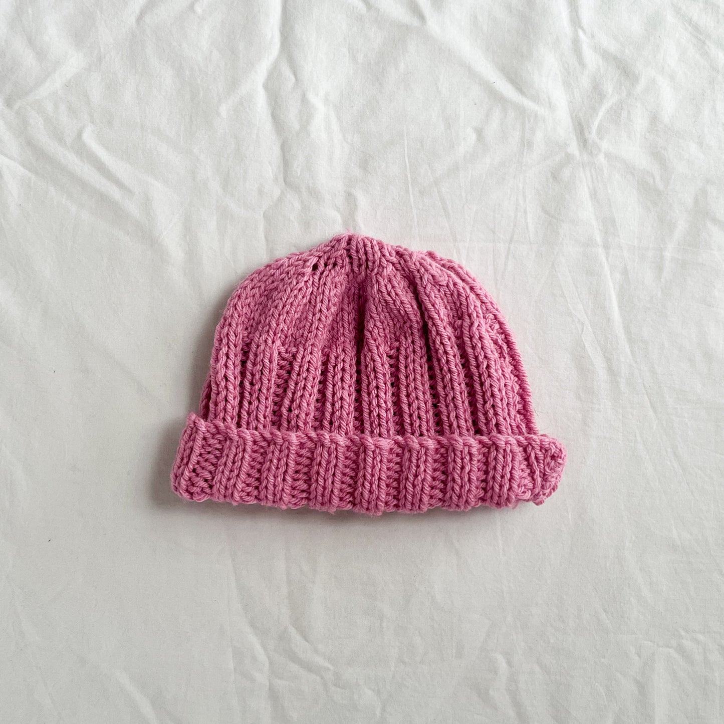 Hand knit beanie, aprox 1-3