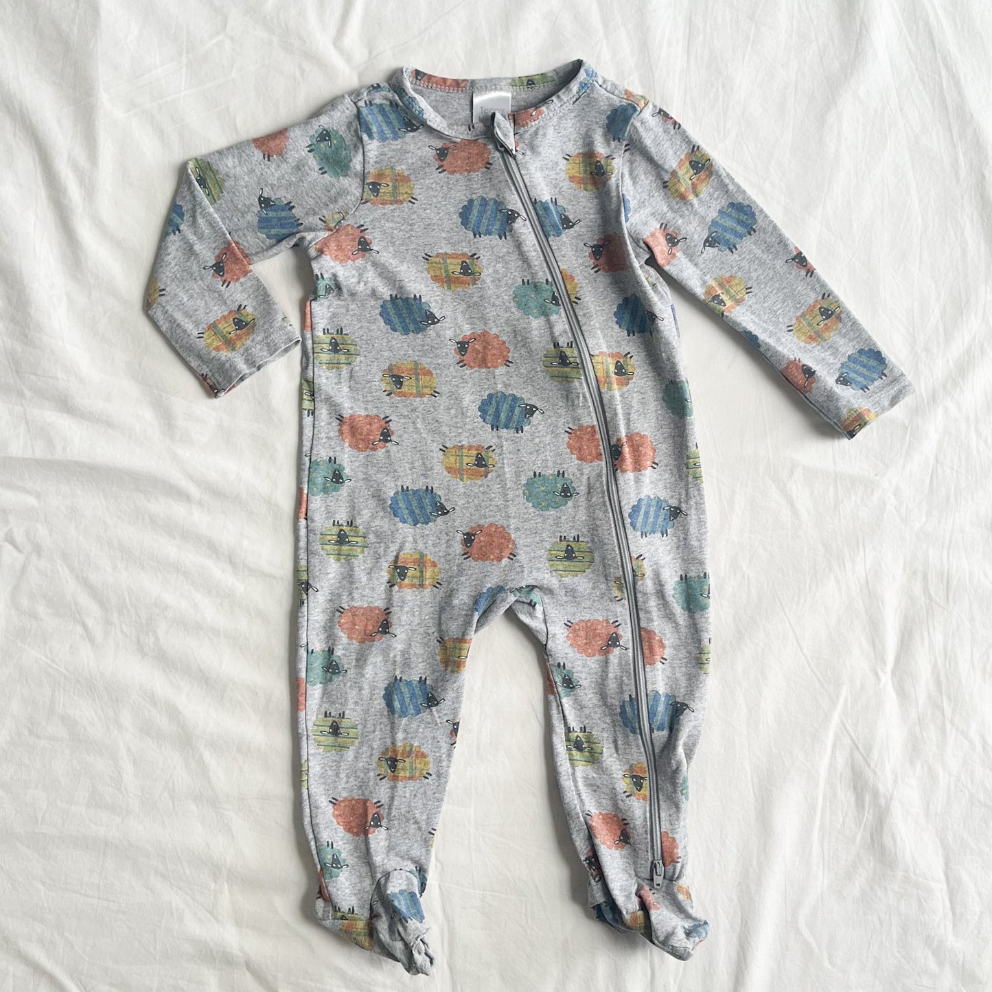 Teeny weeny sleepsuit, 6-12m