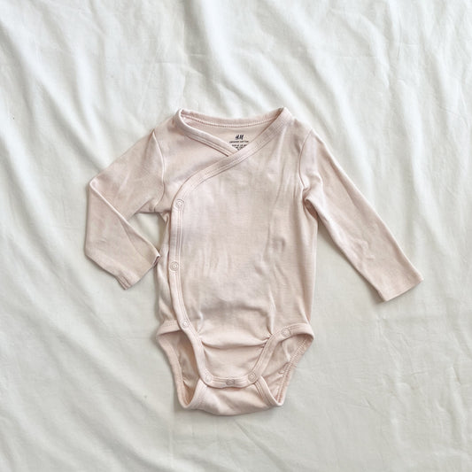 H&M bodysuit, 0-3m