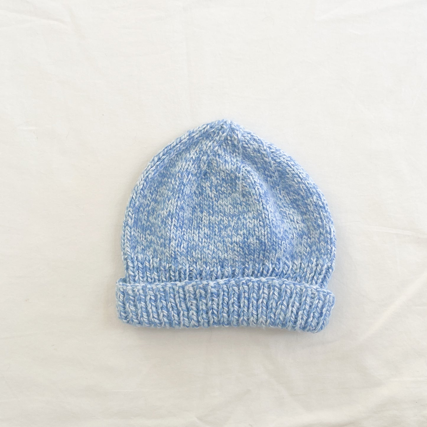 Handknit beanie, aprox size 0-1