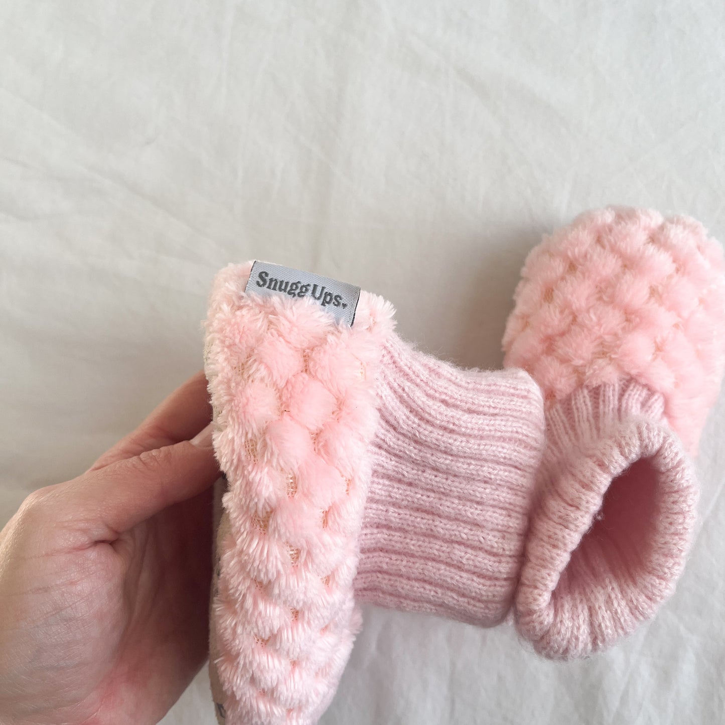 Snugg up slippers, size L (aprox size 1)