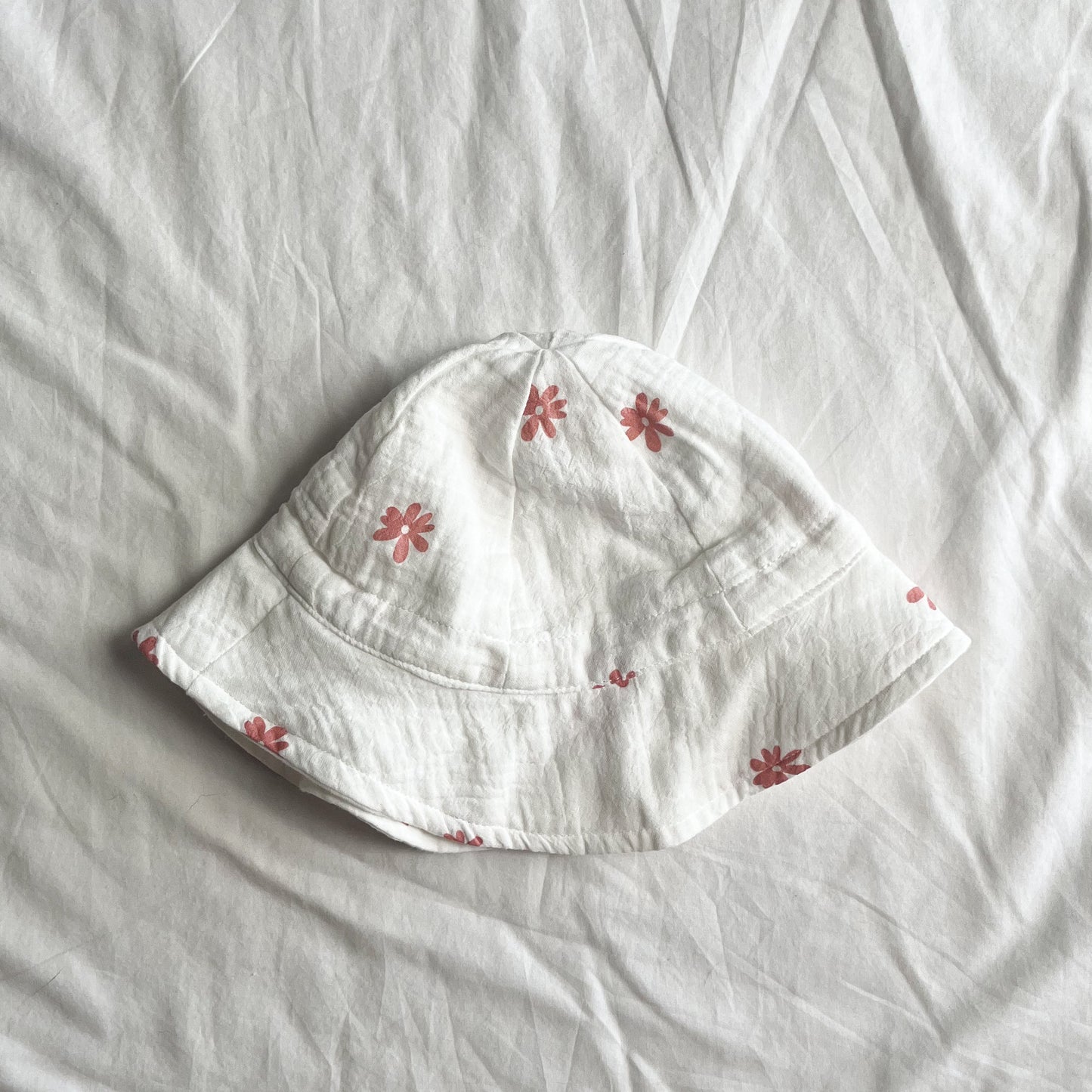 Ricochet hat, size 1-2