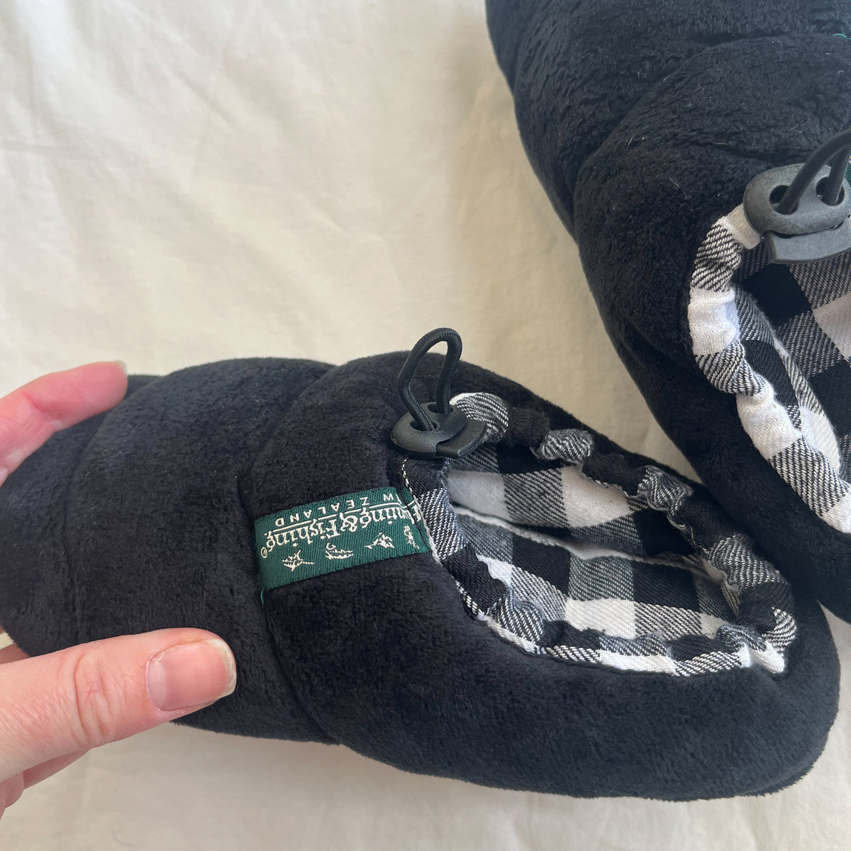 Hunting and fishing slippers, aprox size 4-5yrs (aprox EU30)