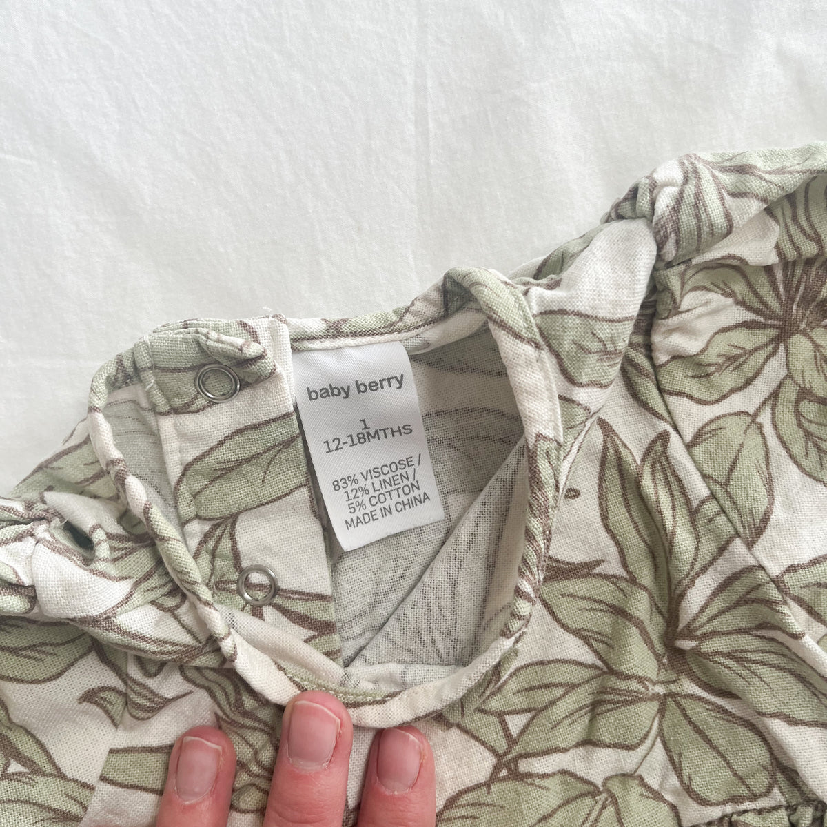 Baby berry romper, size 1