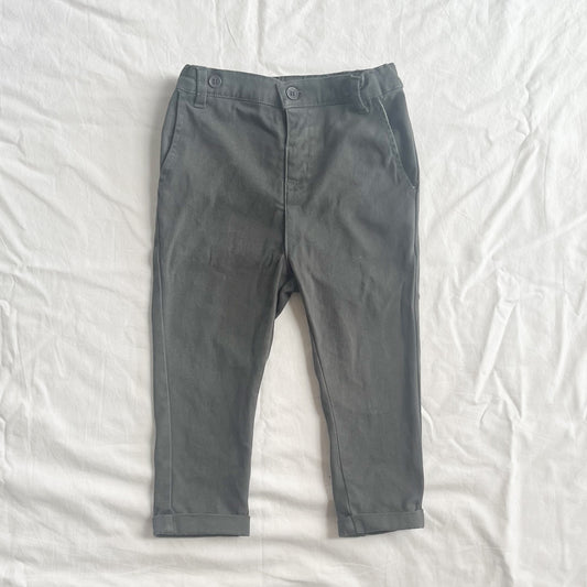 Teeny weeny pants, size 2