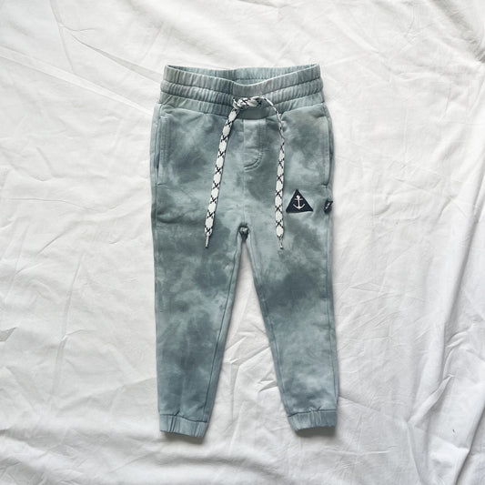 Hello stranger trackies, size 1