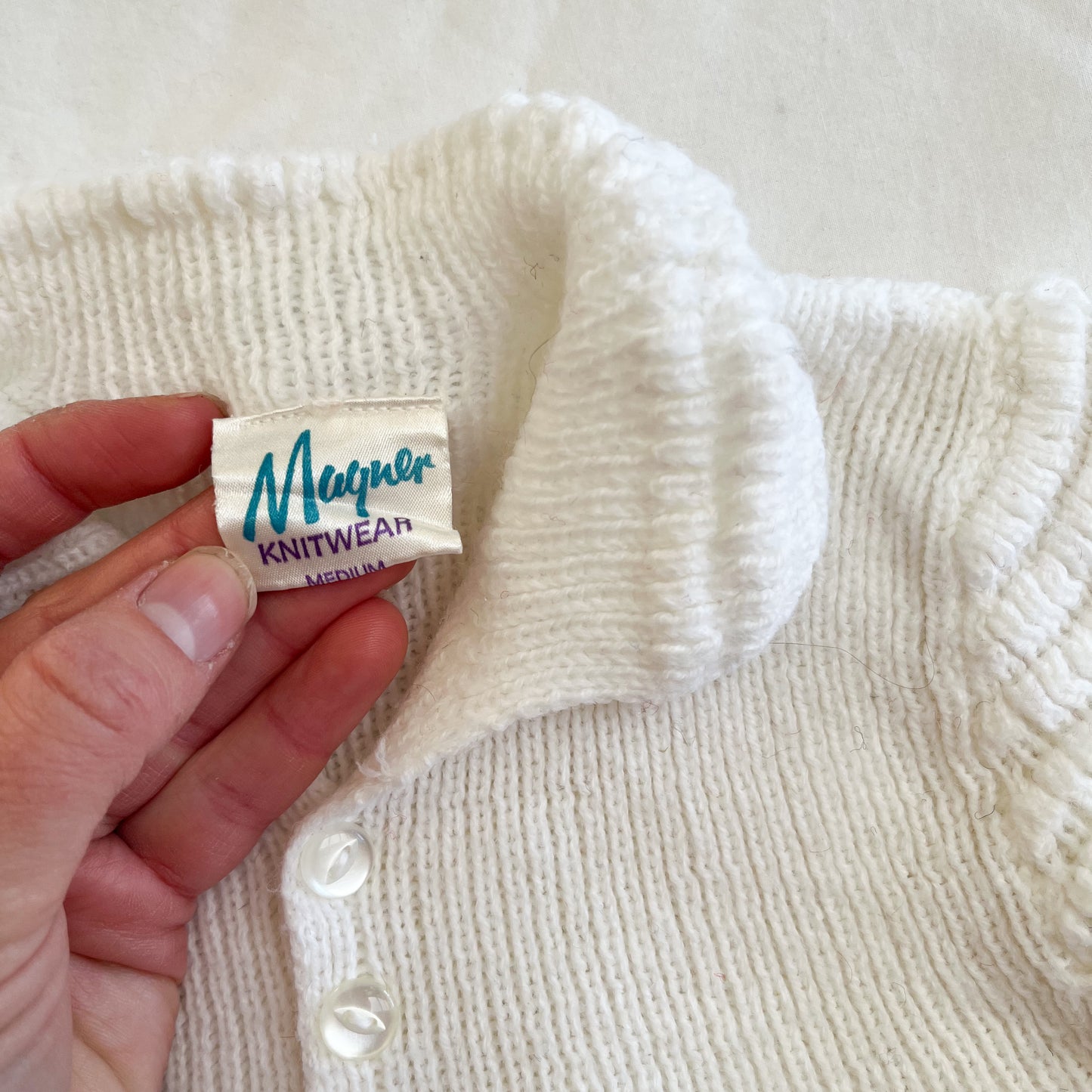 Magner NZ made knit, aprox 6-12m