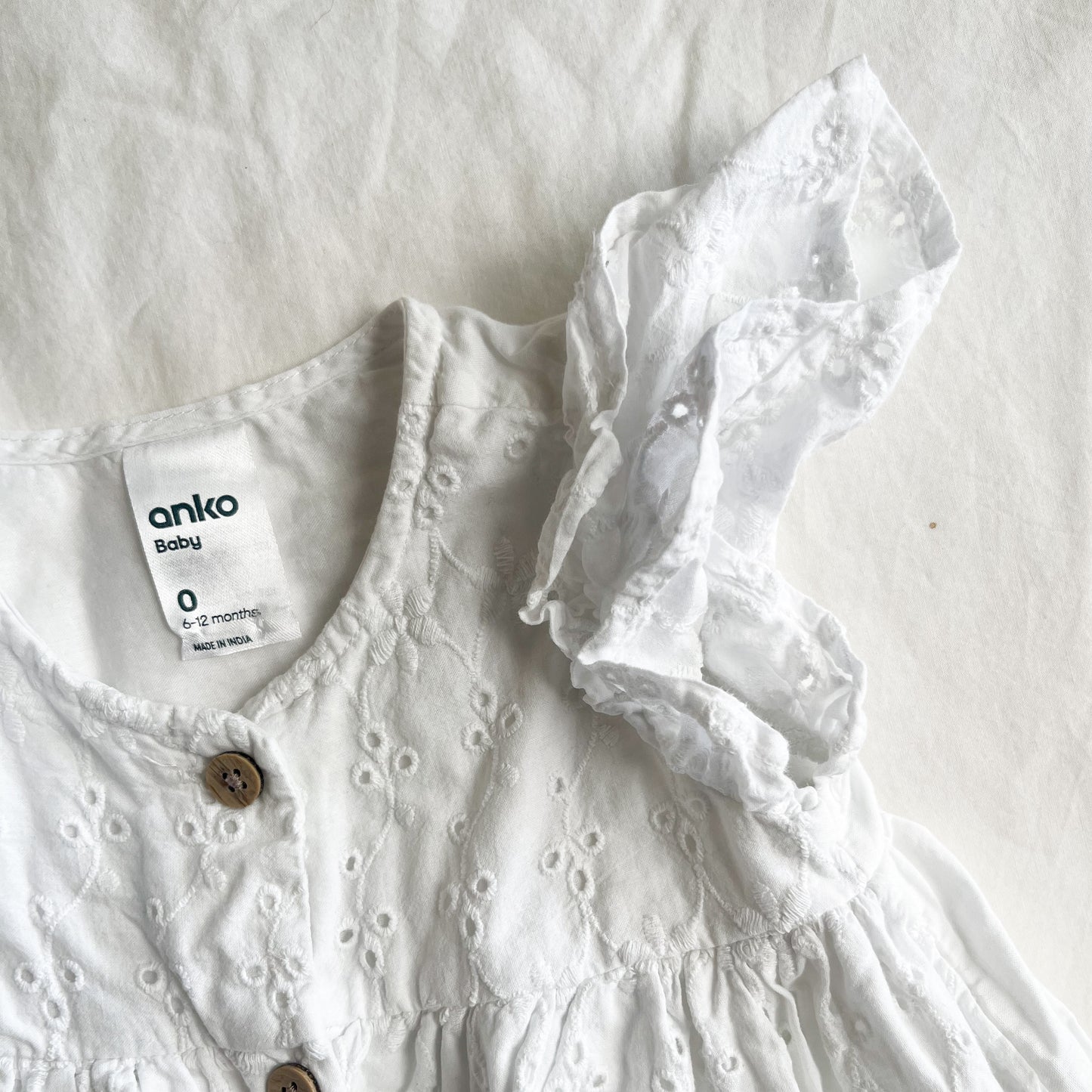 White dress, 6-12m