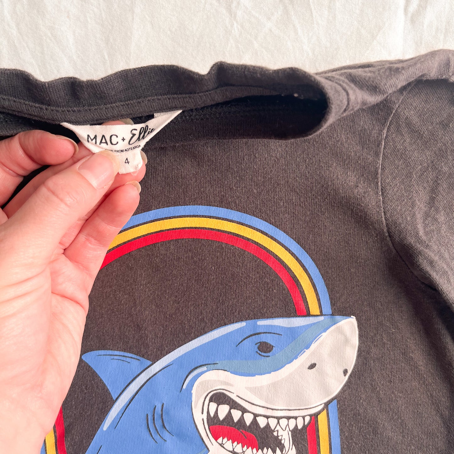 Mac & Ellie shark top, size 4
